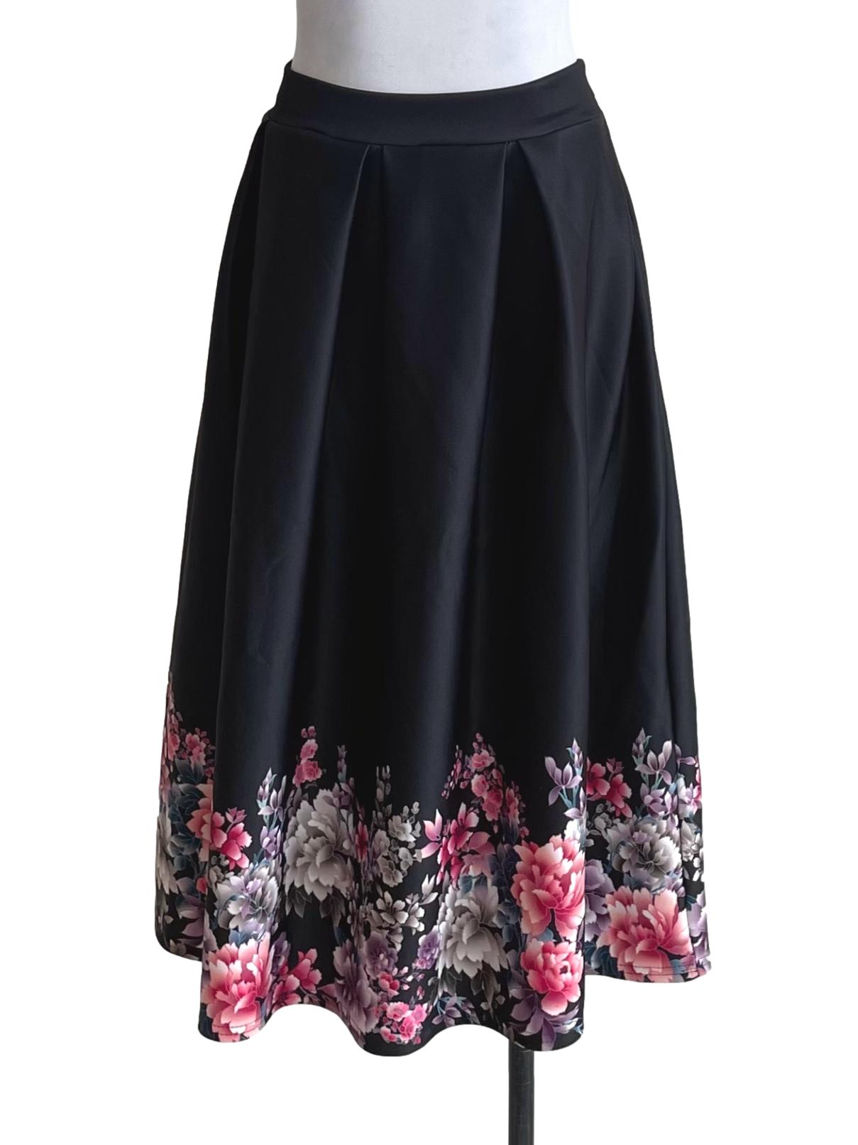 Black Floral Box Pleated Skirt