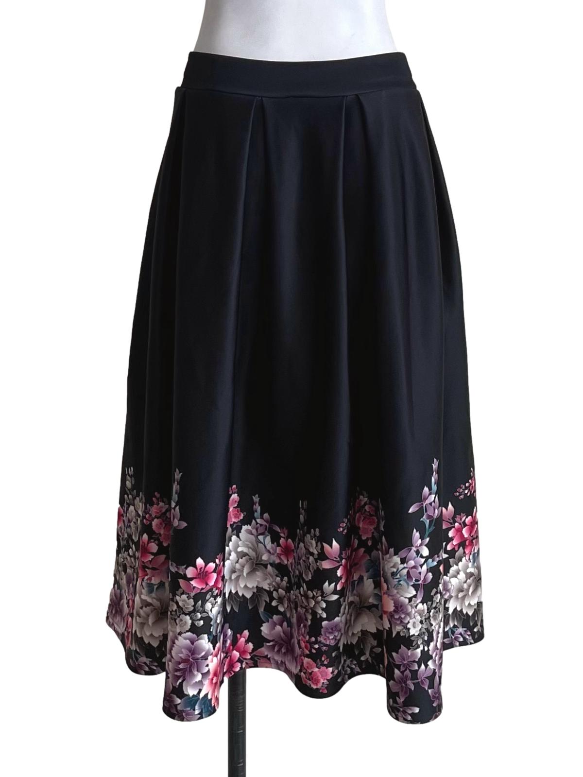 Black Floral Box Pleated Skirt