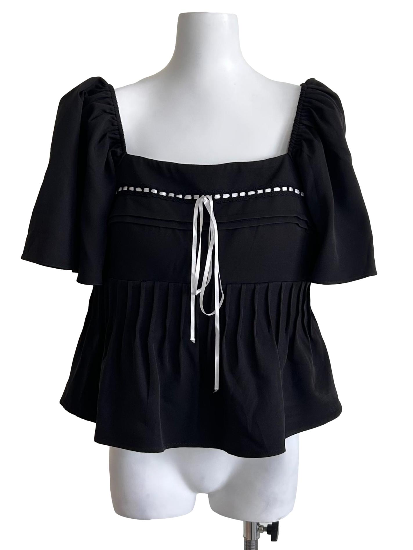 Black Doll Ribbon Flutter Sleeves Top