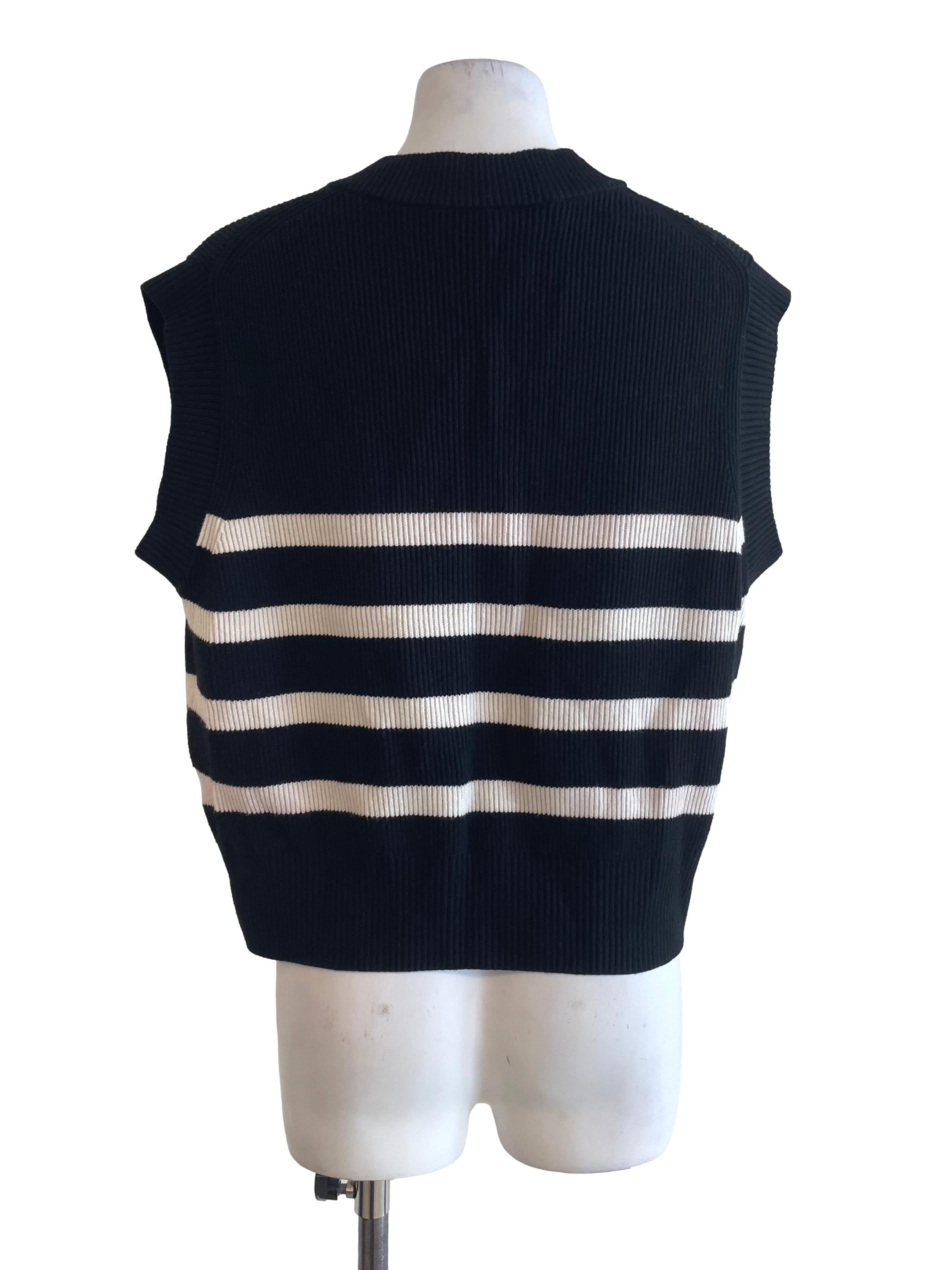 Black And White V Neck Knitted Vest