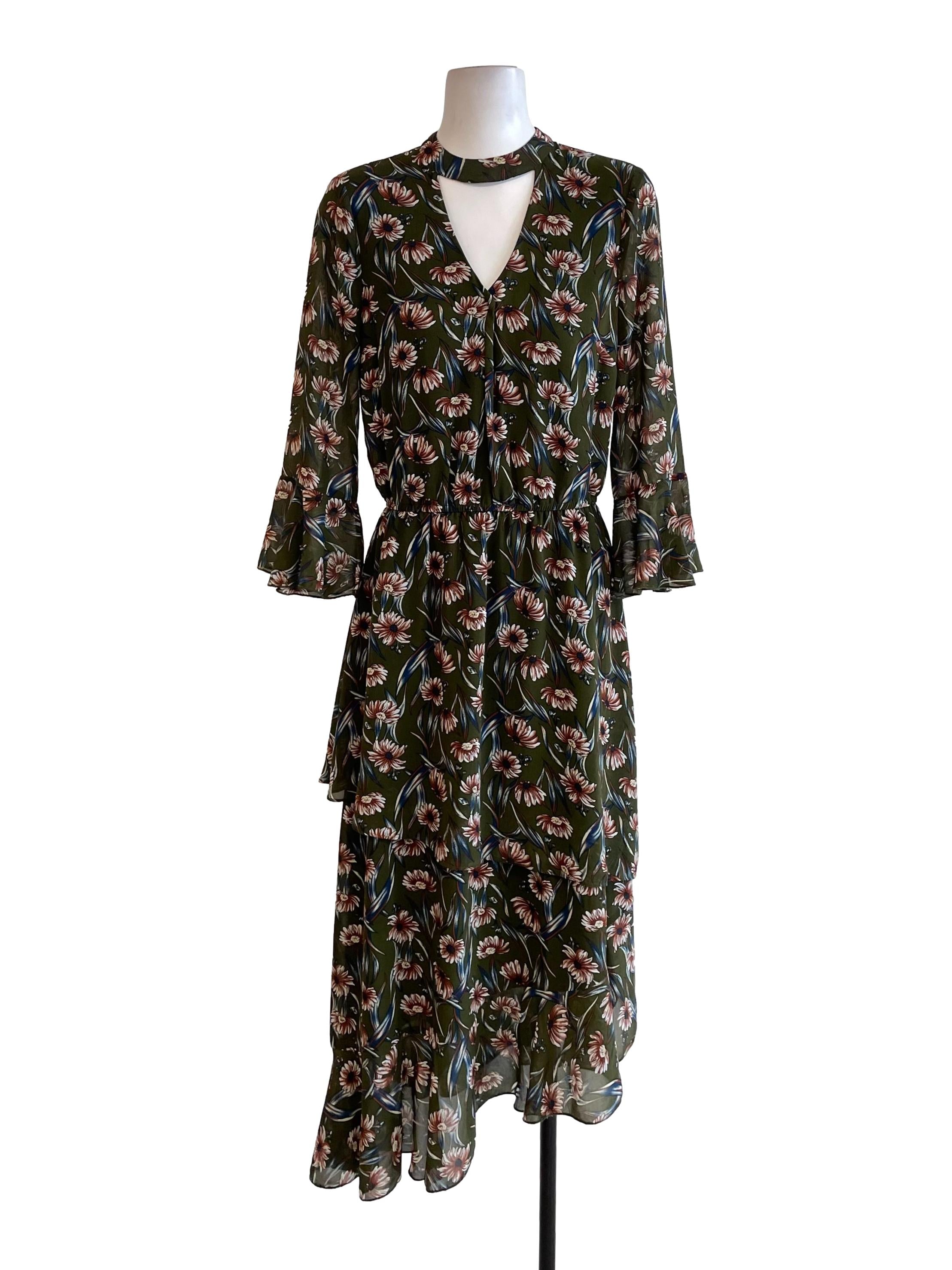 Moss Floral Chest Hollow Dress