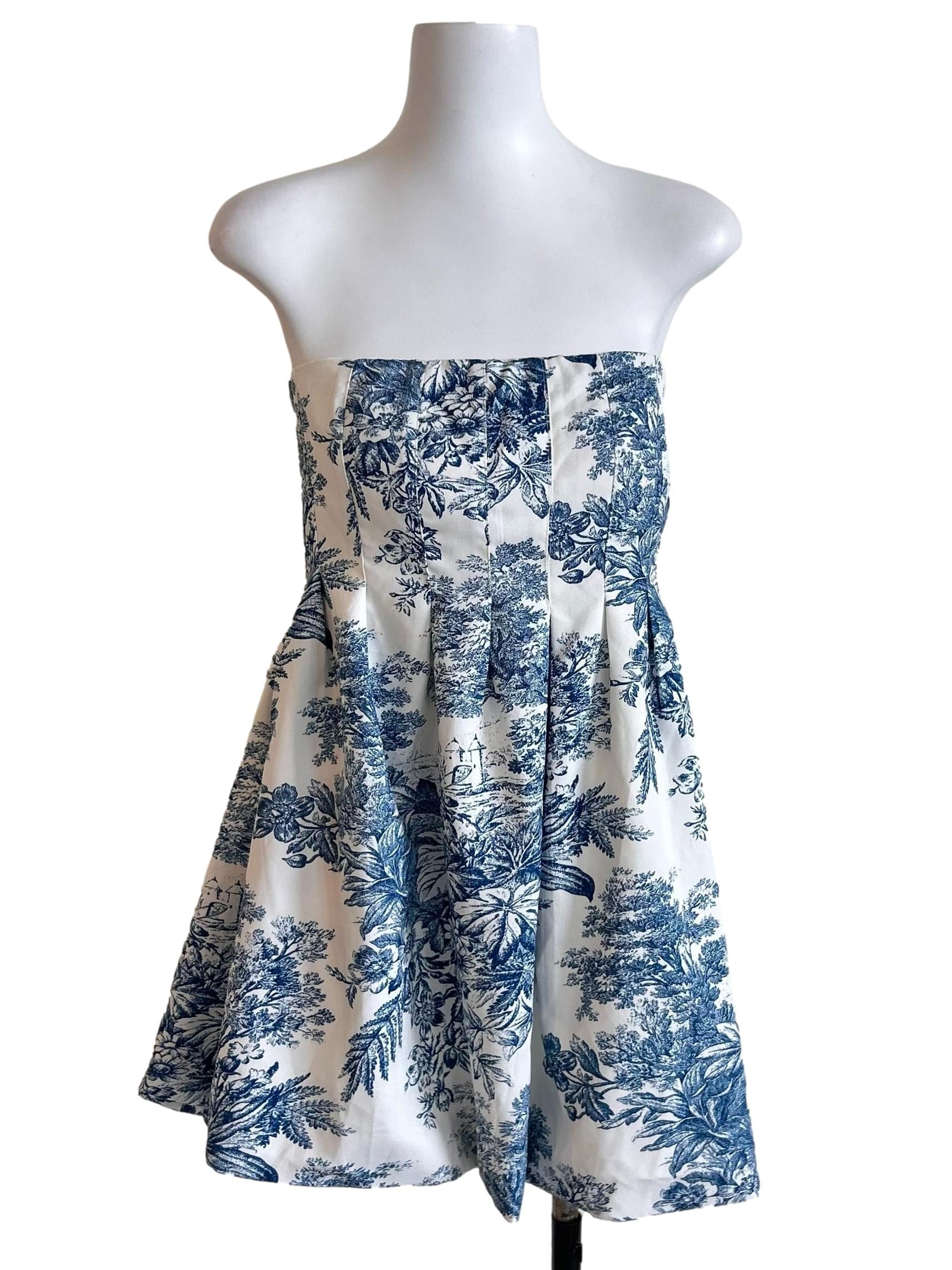 White Blue Floral Prints Strapless Dress