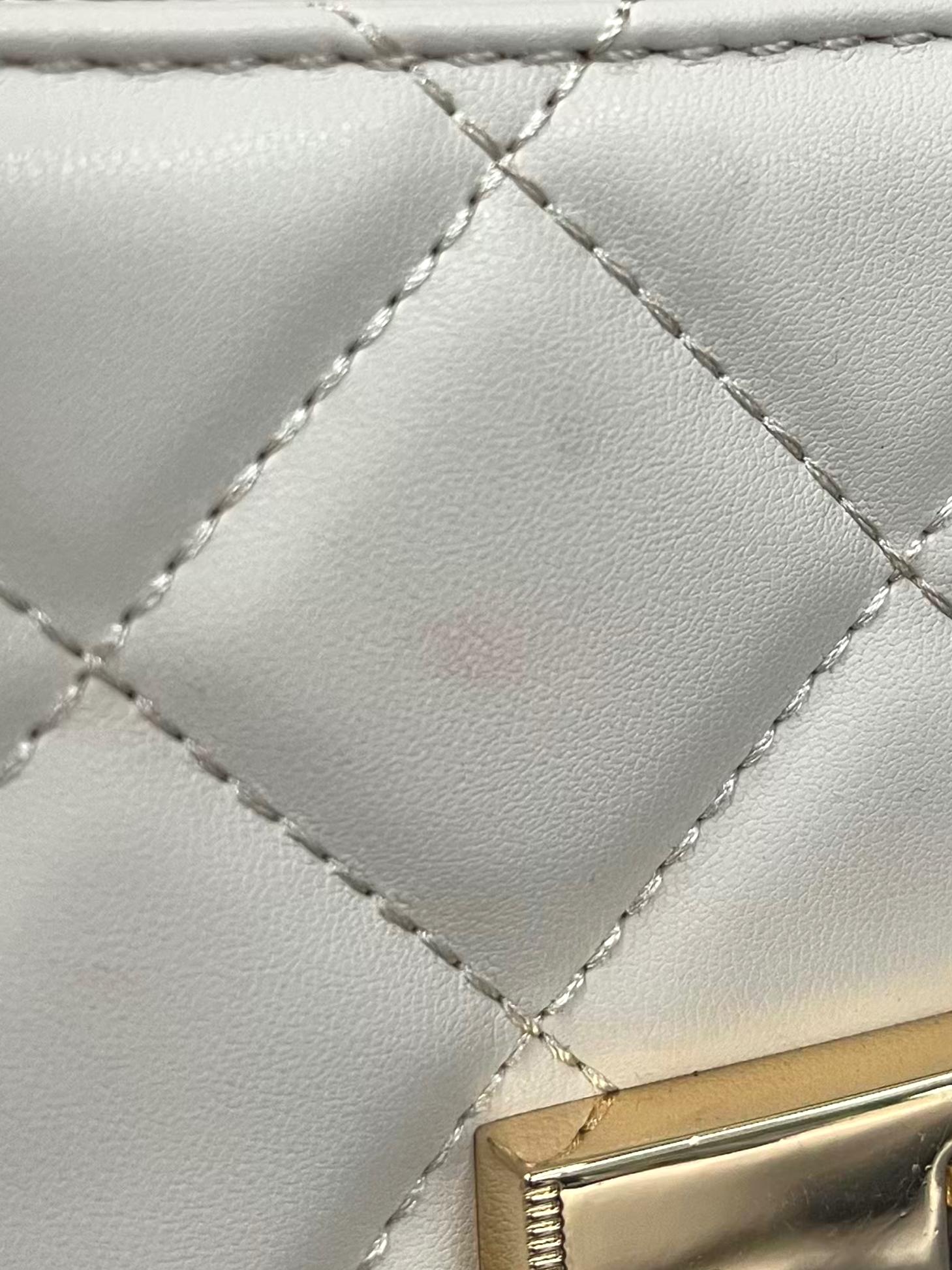 Cream Alva Quilted Chain-Handle Bag