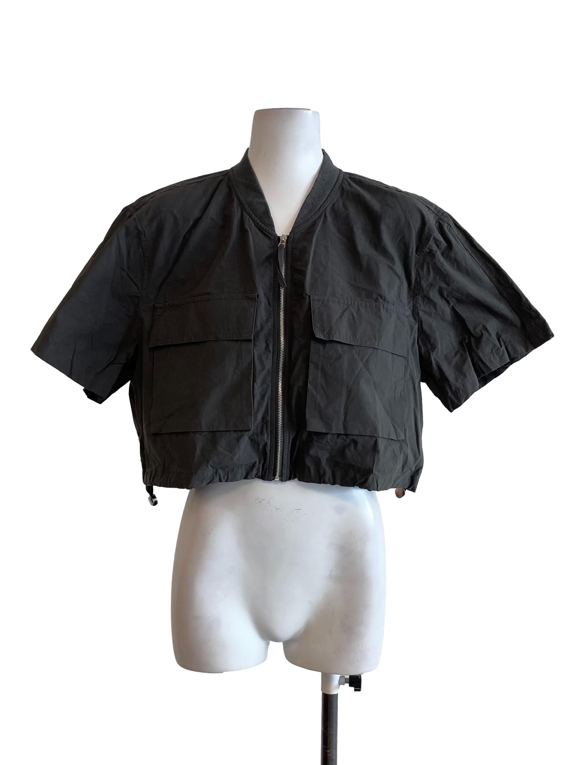 Dark Sage Bust Pocket Top