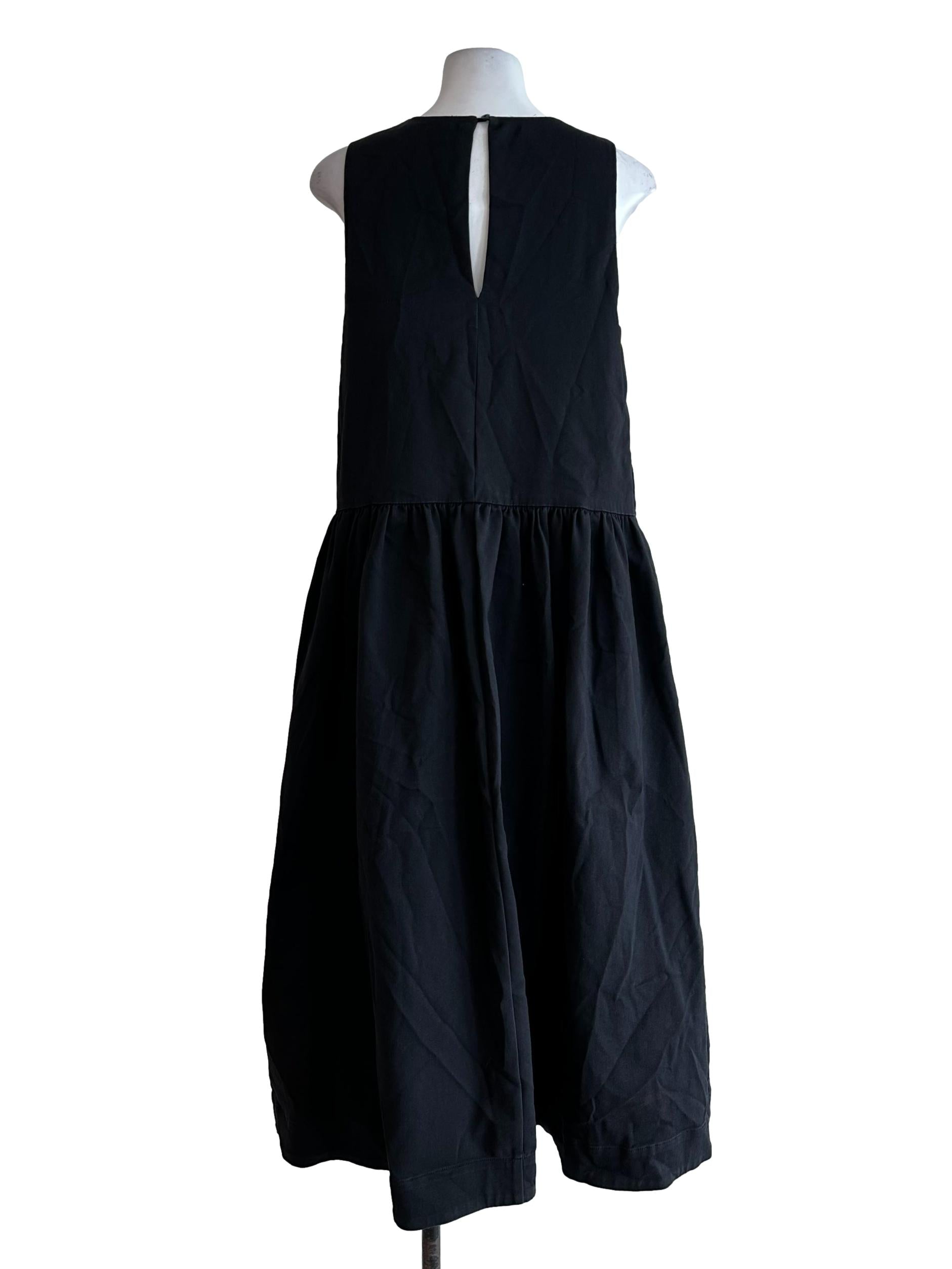 Black Plain Sleeveles Maxi Dress
