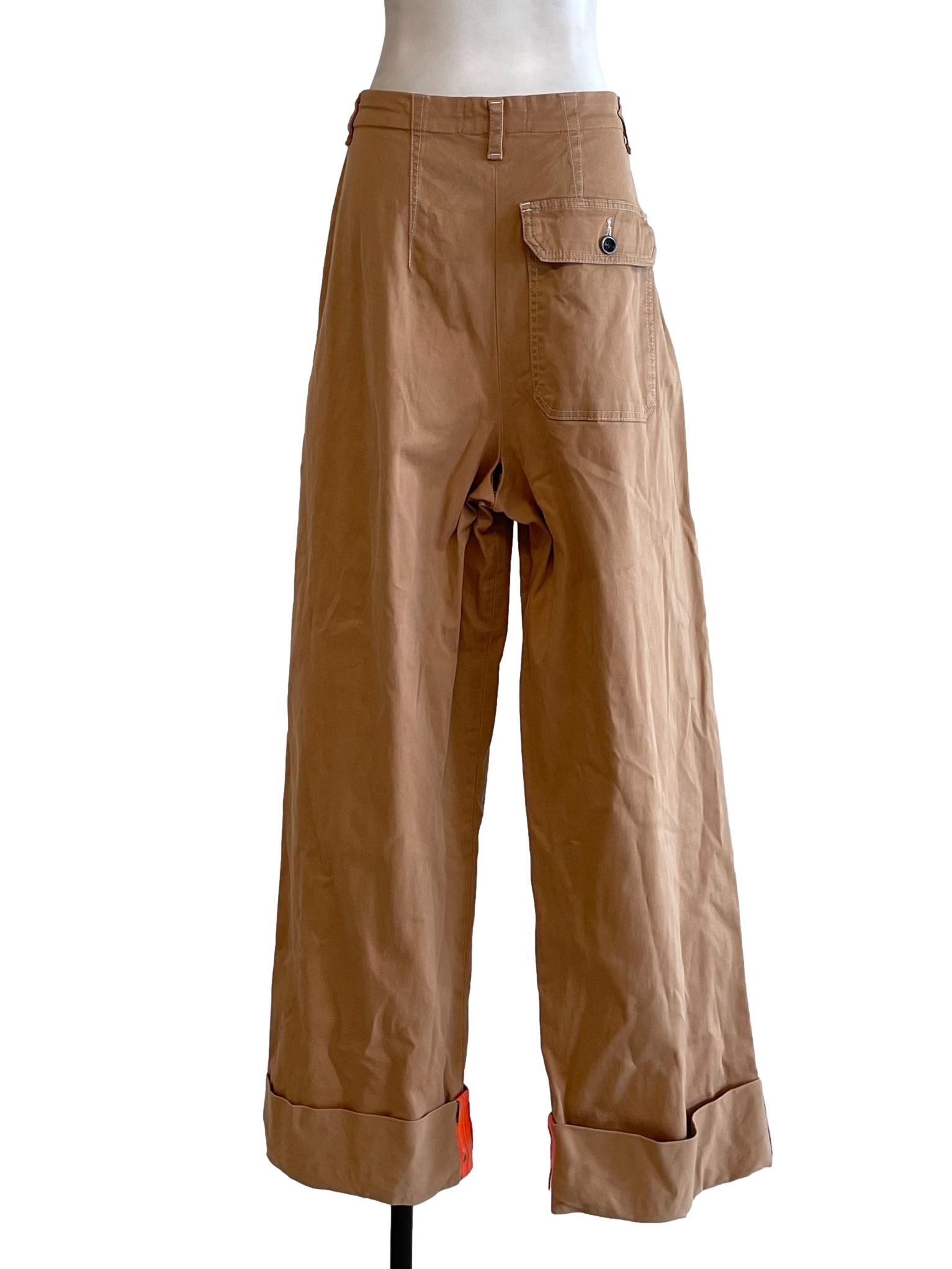 Light Fire Cuffed Pants