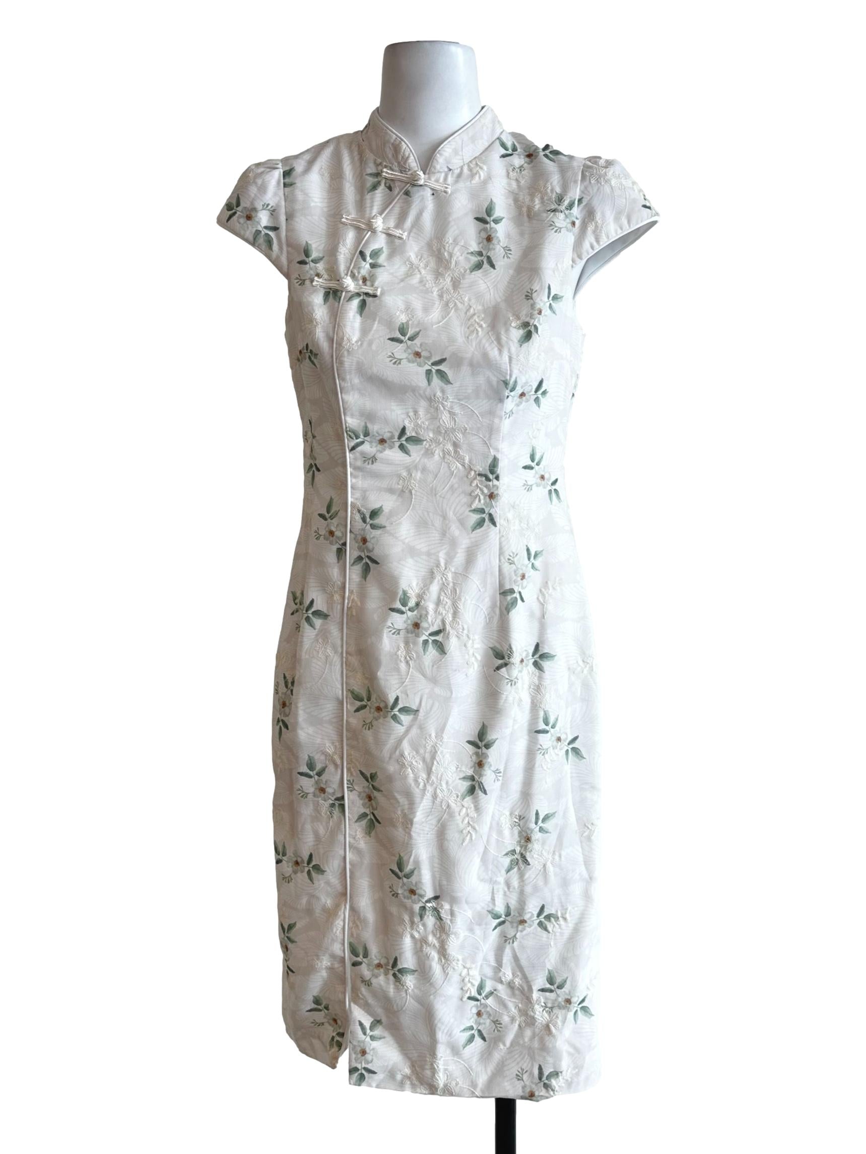 White Flower Pattern Cheongsam Dress