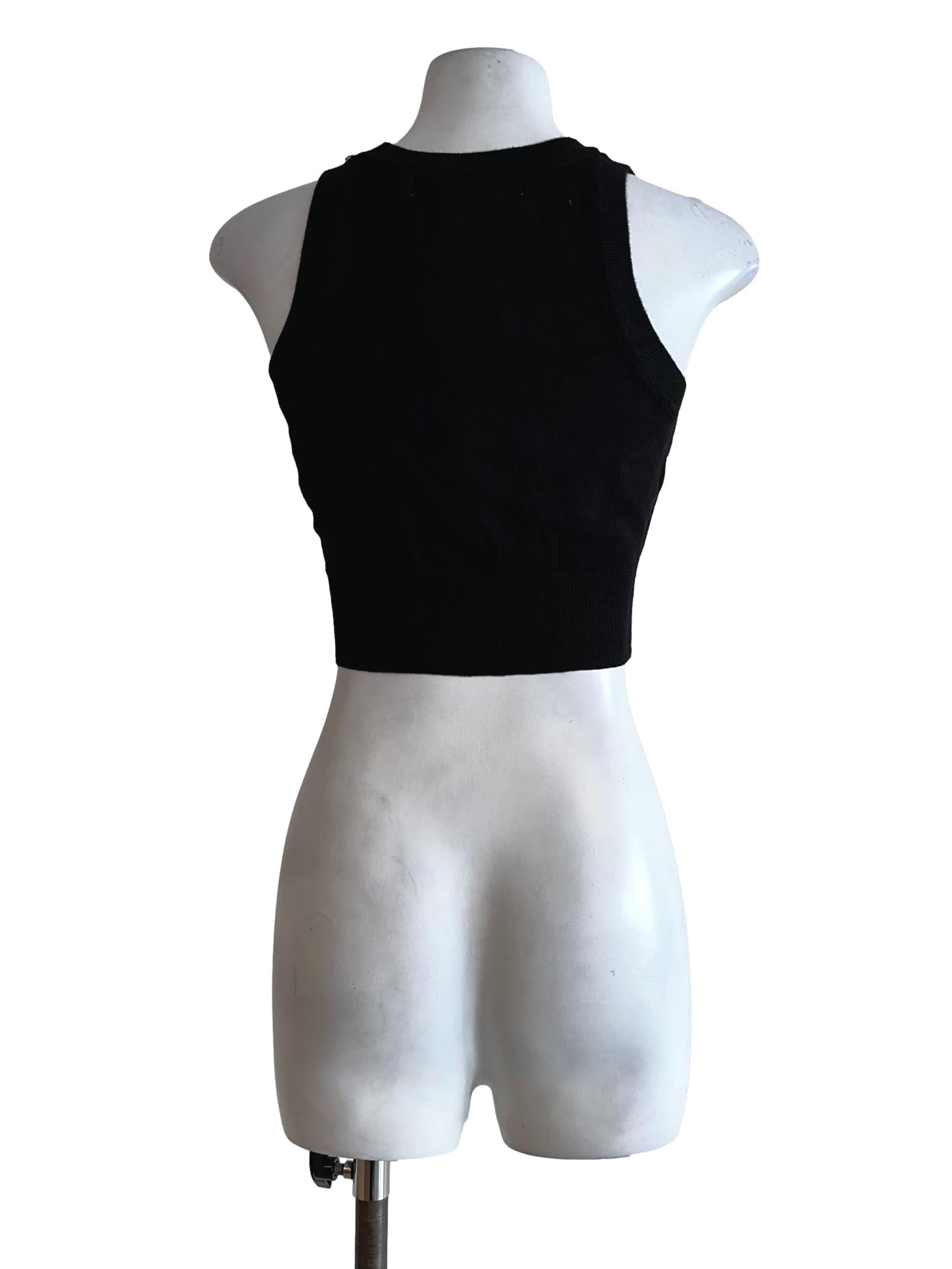 Black Jewel Neck Sleeveless Top