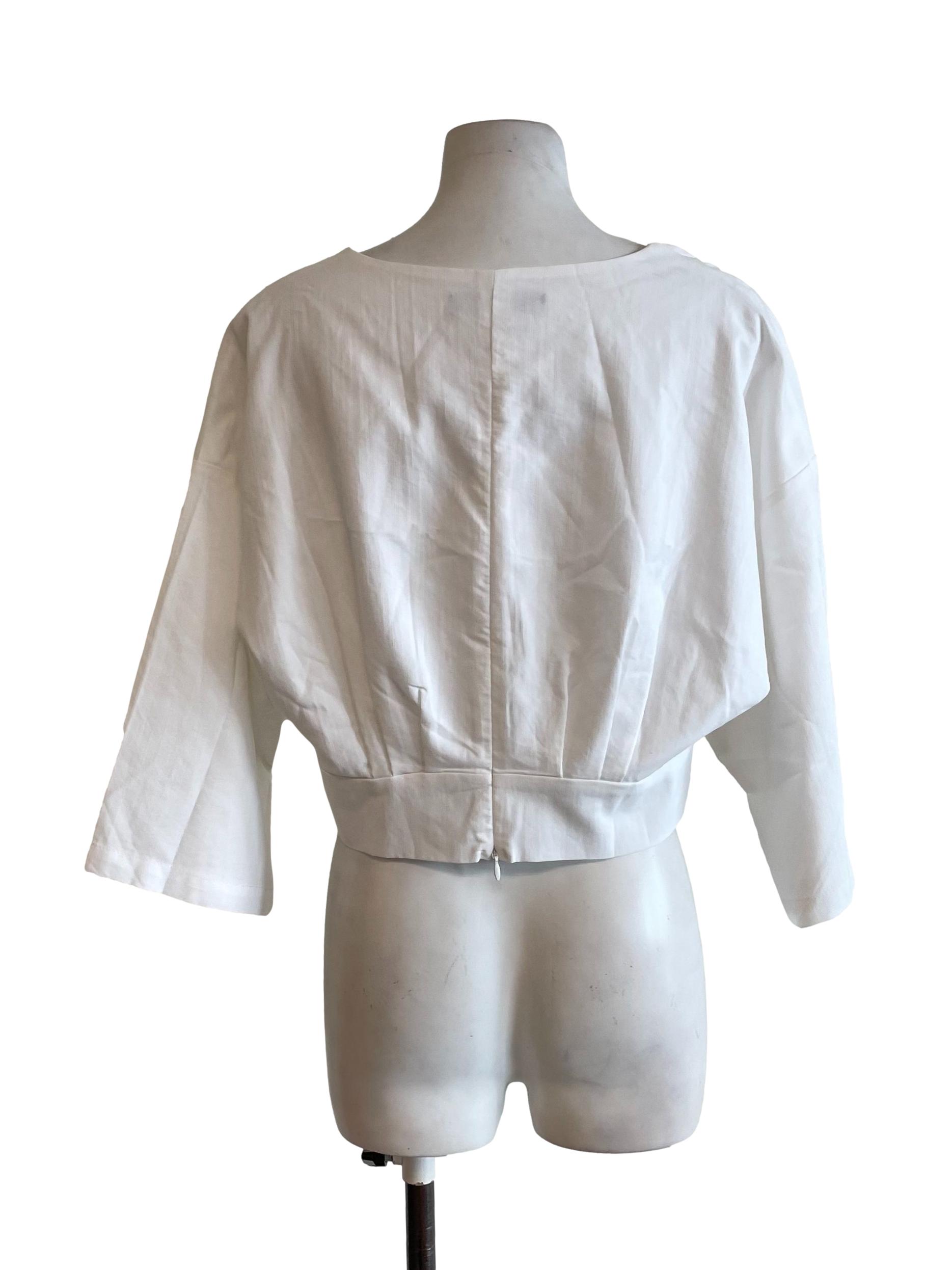 White V Neck Snatch Top