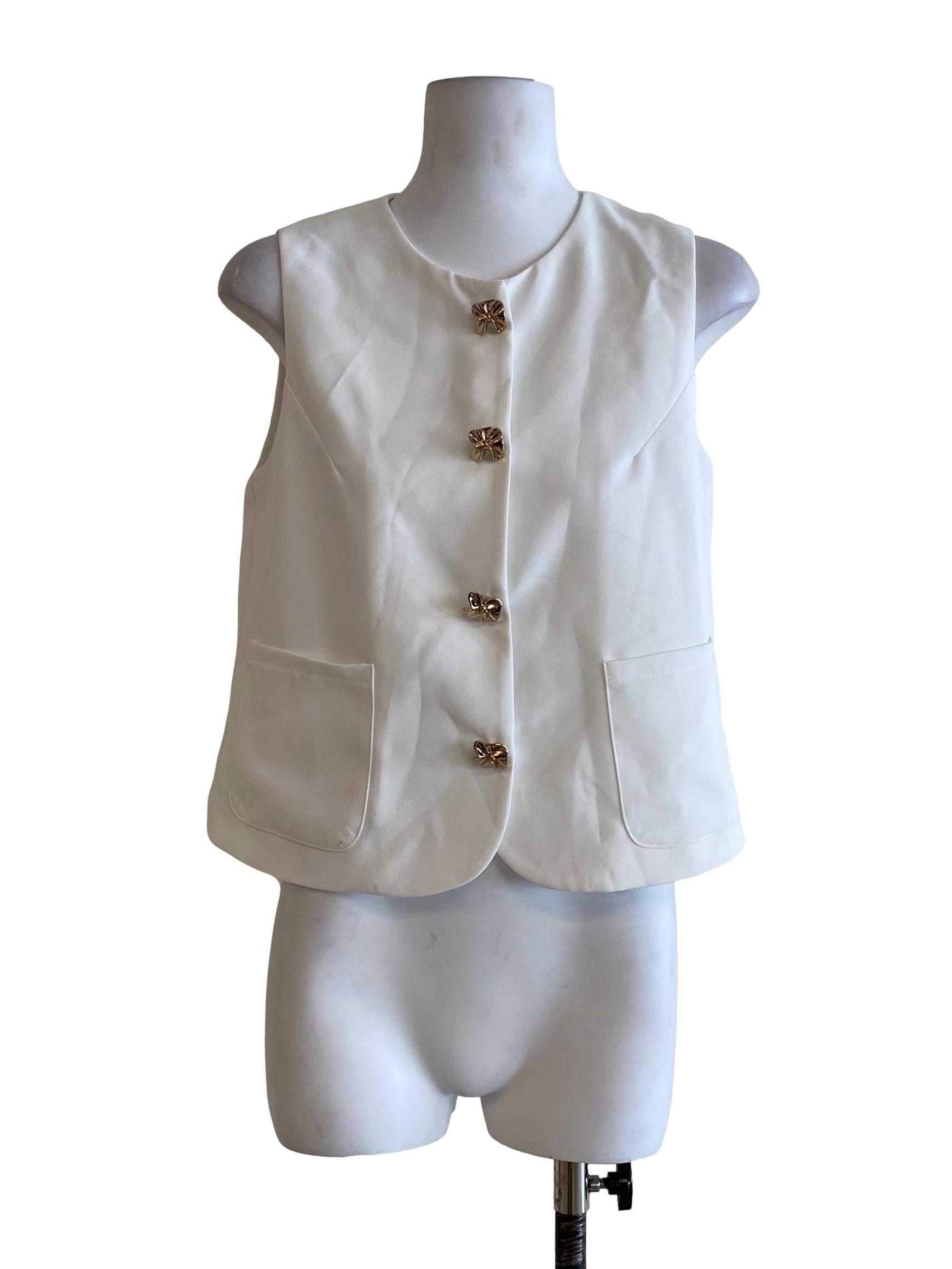 Daisy White Pattern Button Down Sleeveless Top