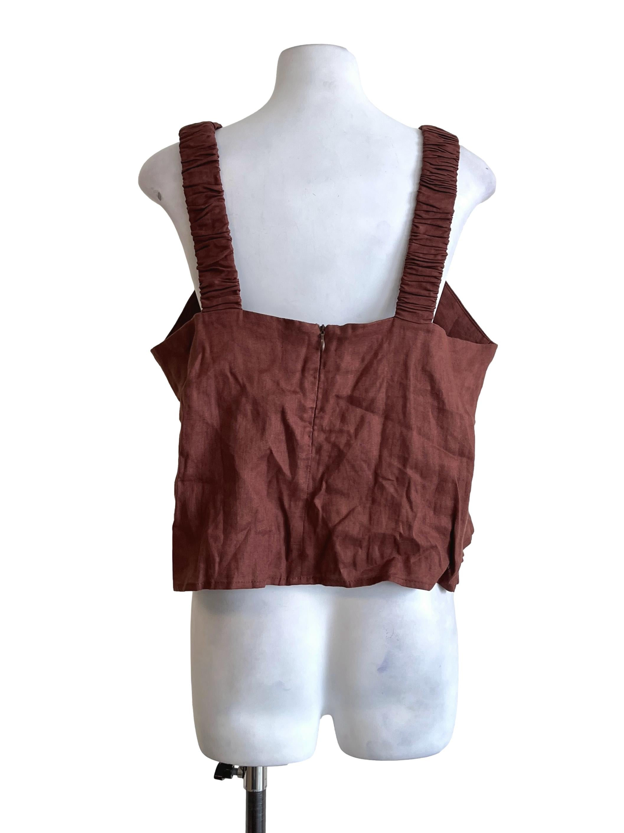 Gingerbread Square Sleeveless Top