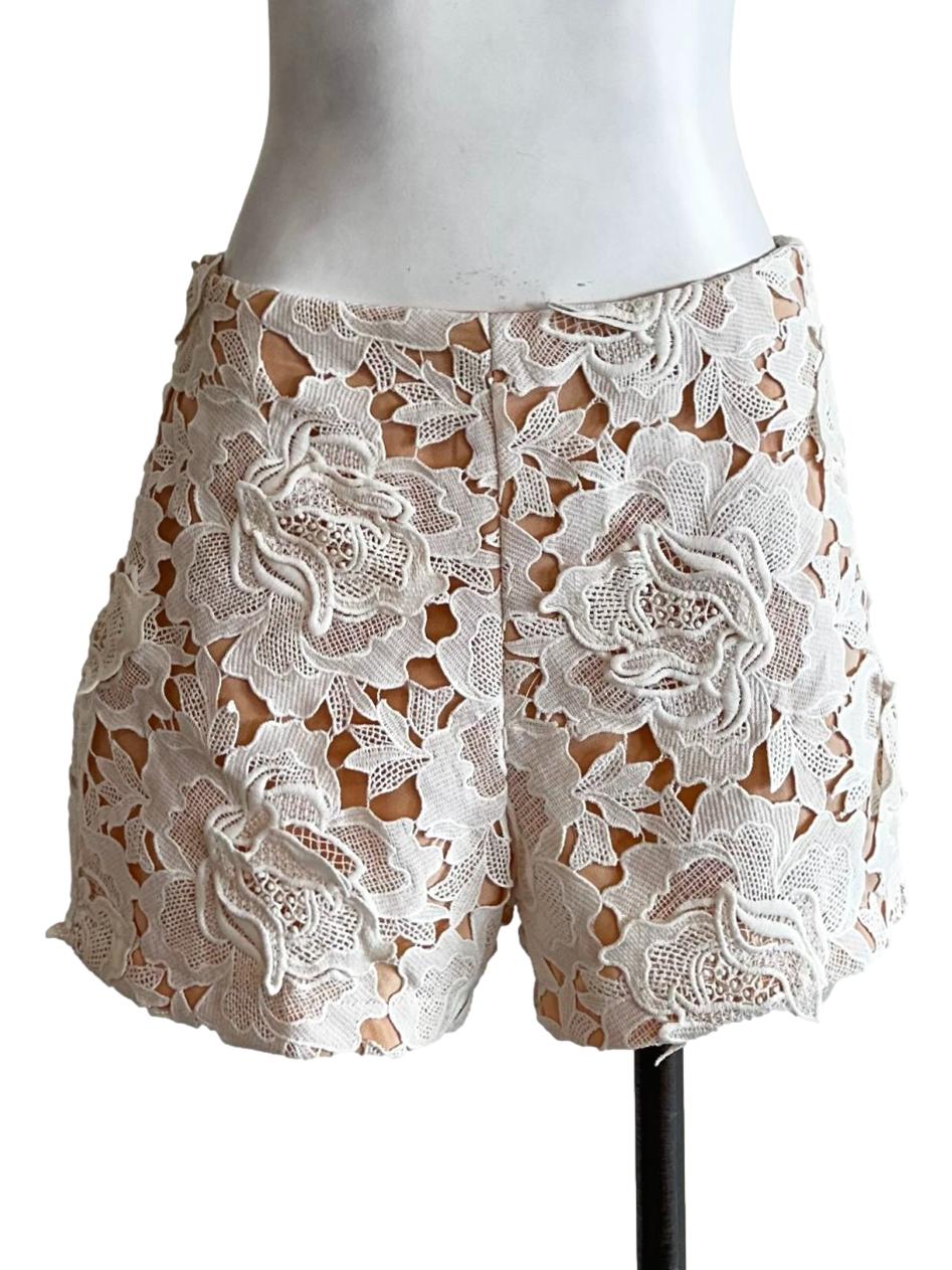 Nude Beige Lace Pattern Short