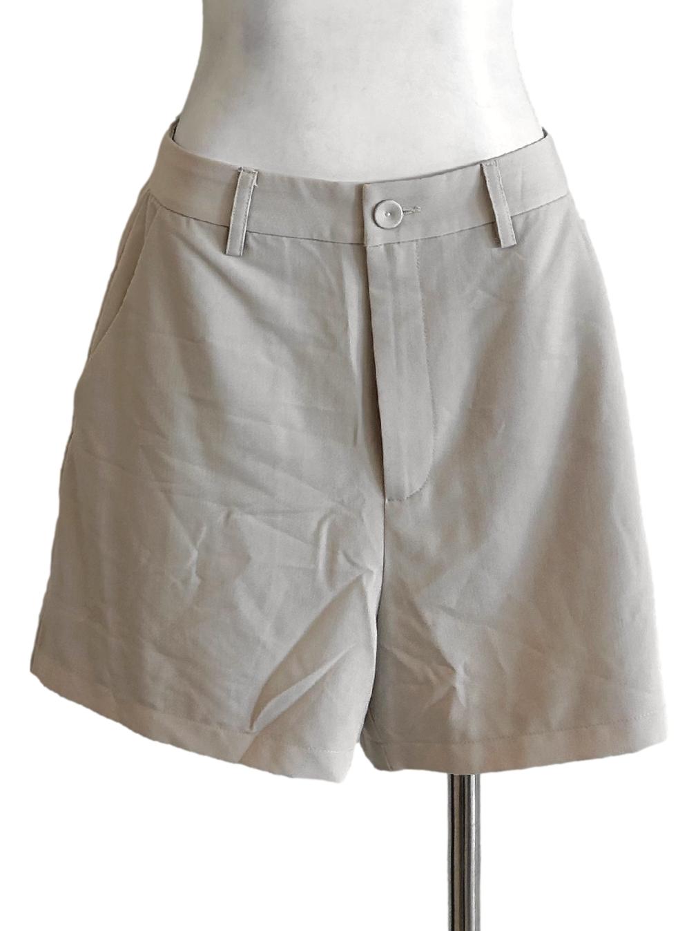 Beige Tulip Shorts TCL