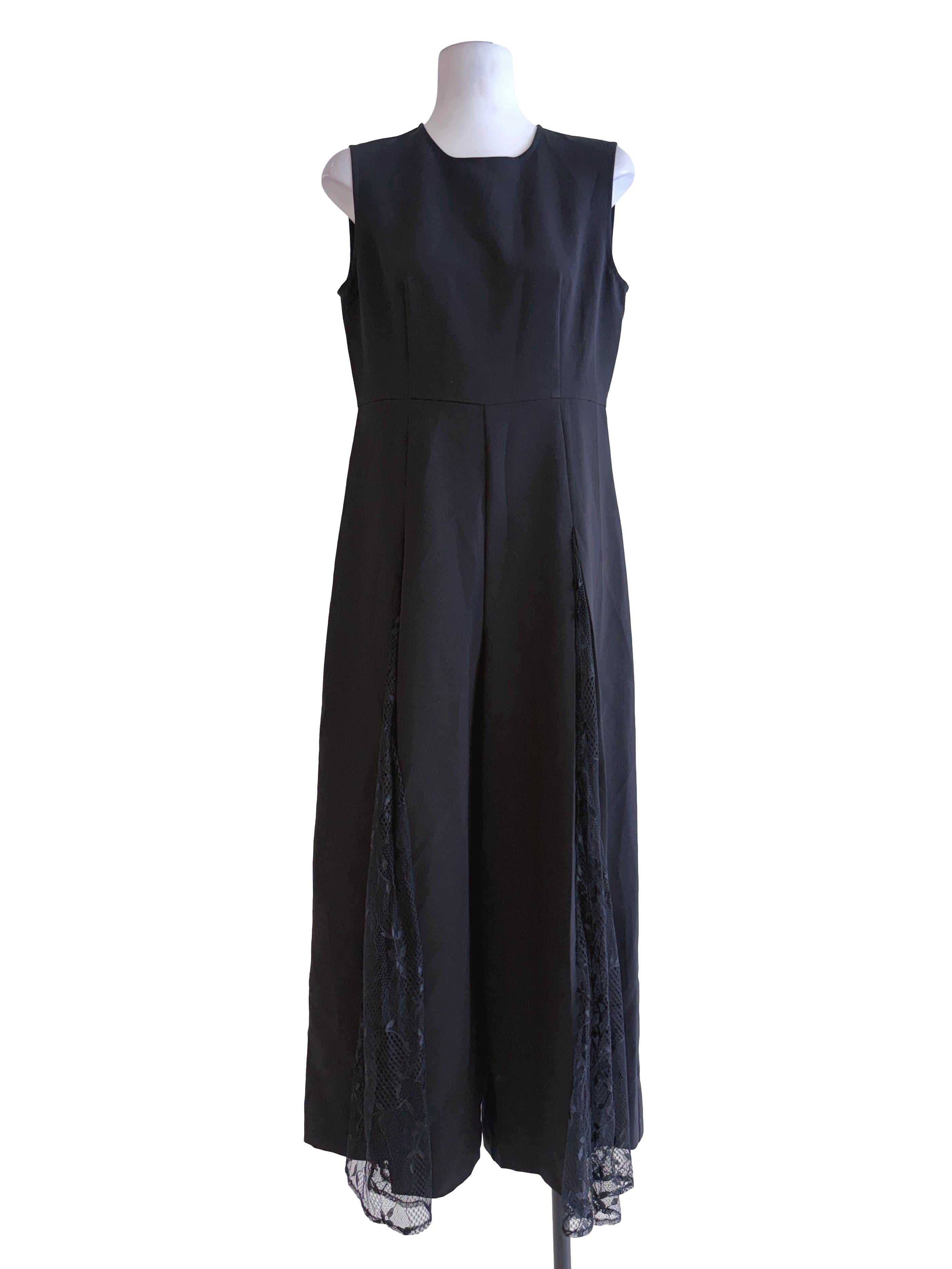 Black Sleeveless Jumpsuits