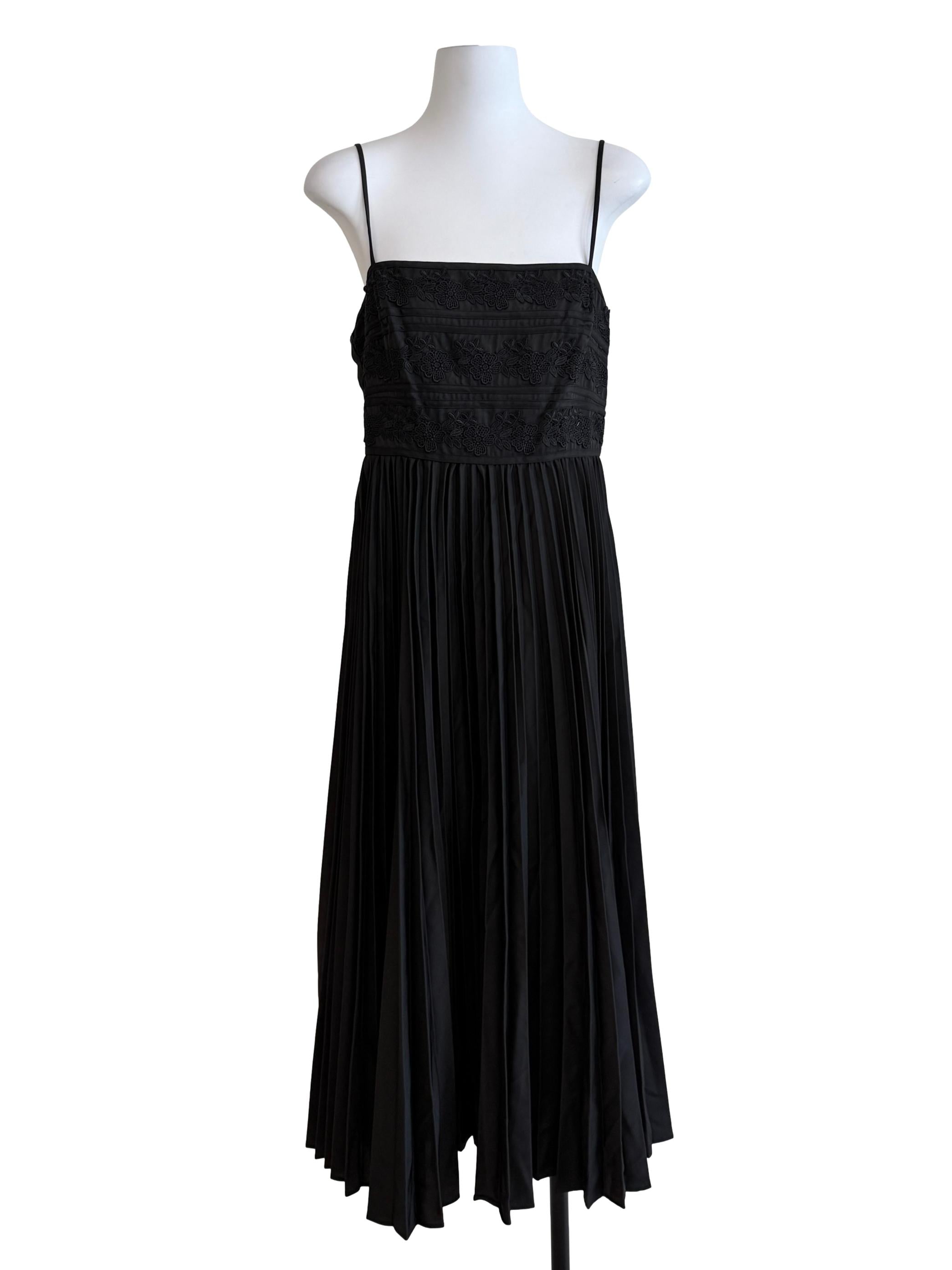 Black Pleated Drop Waist