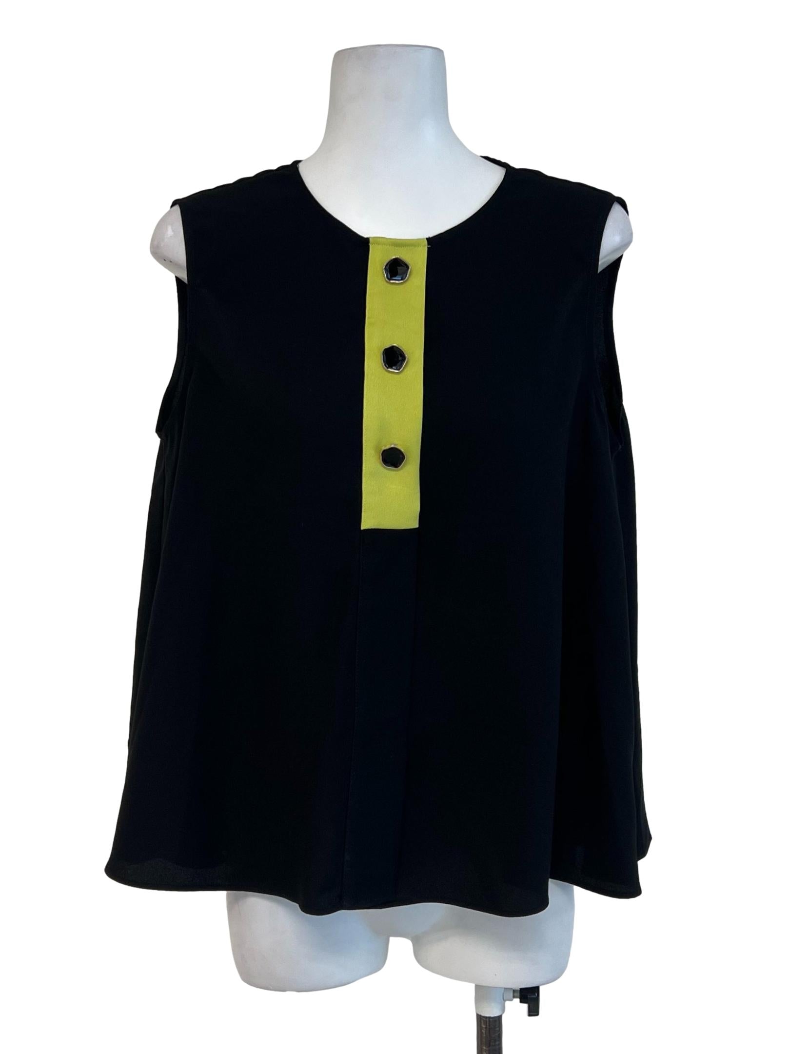 Saturday Club Black Sleeveless Green With Button Top | REFASH