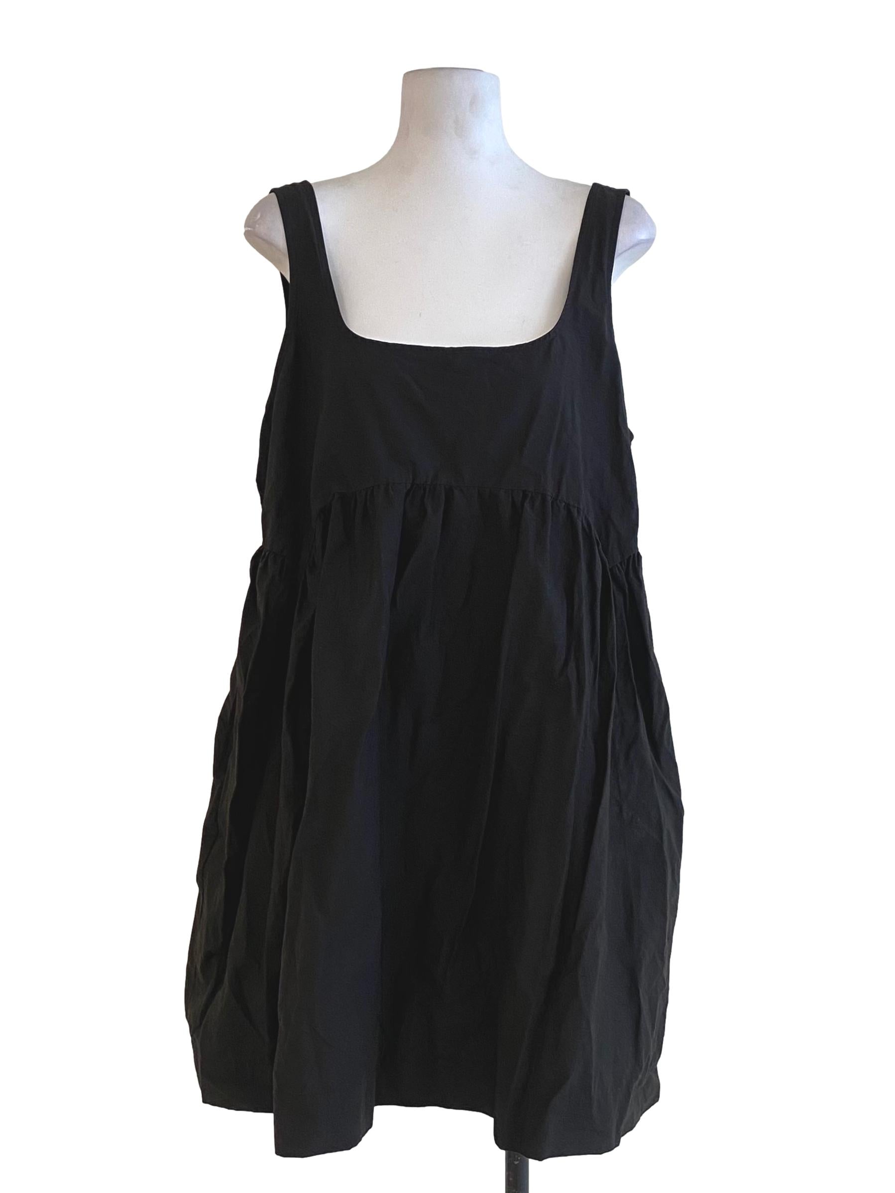 Crow Black Sleeveless Apron Dress