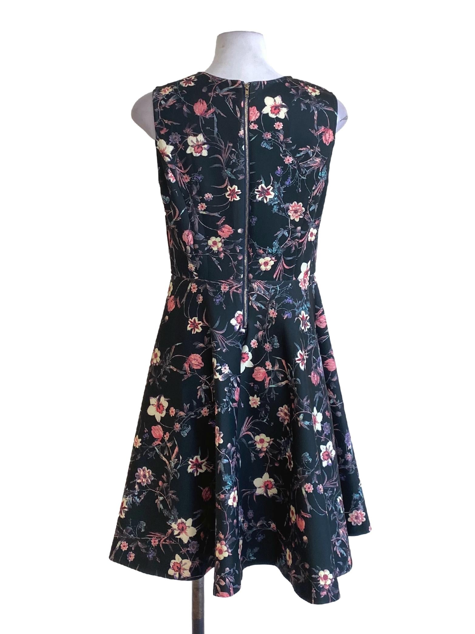 Dark Emerald Green Floral Printed Round Neck A-Line Dress