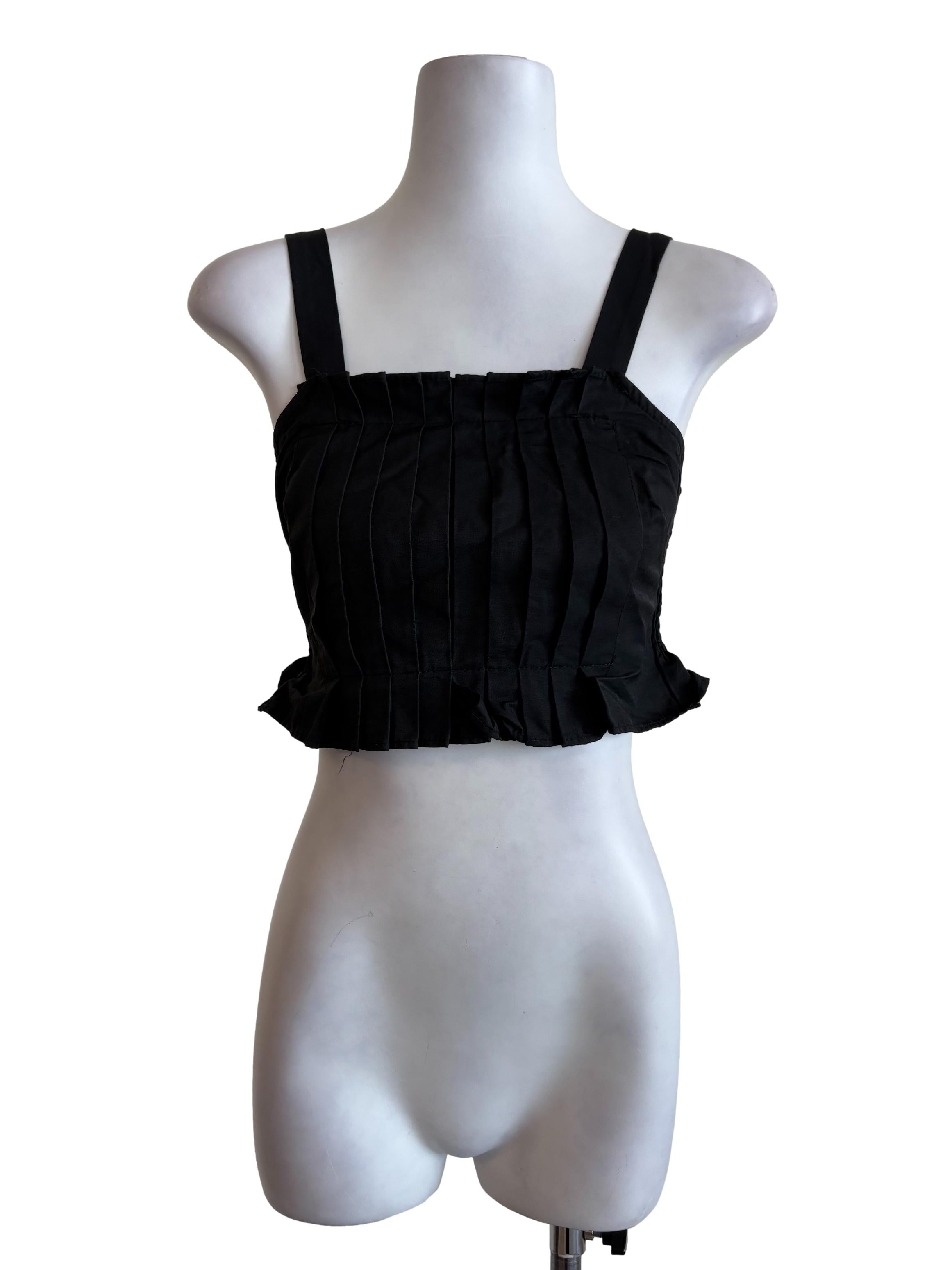 Black Knife Pleated Crop Top TEM