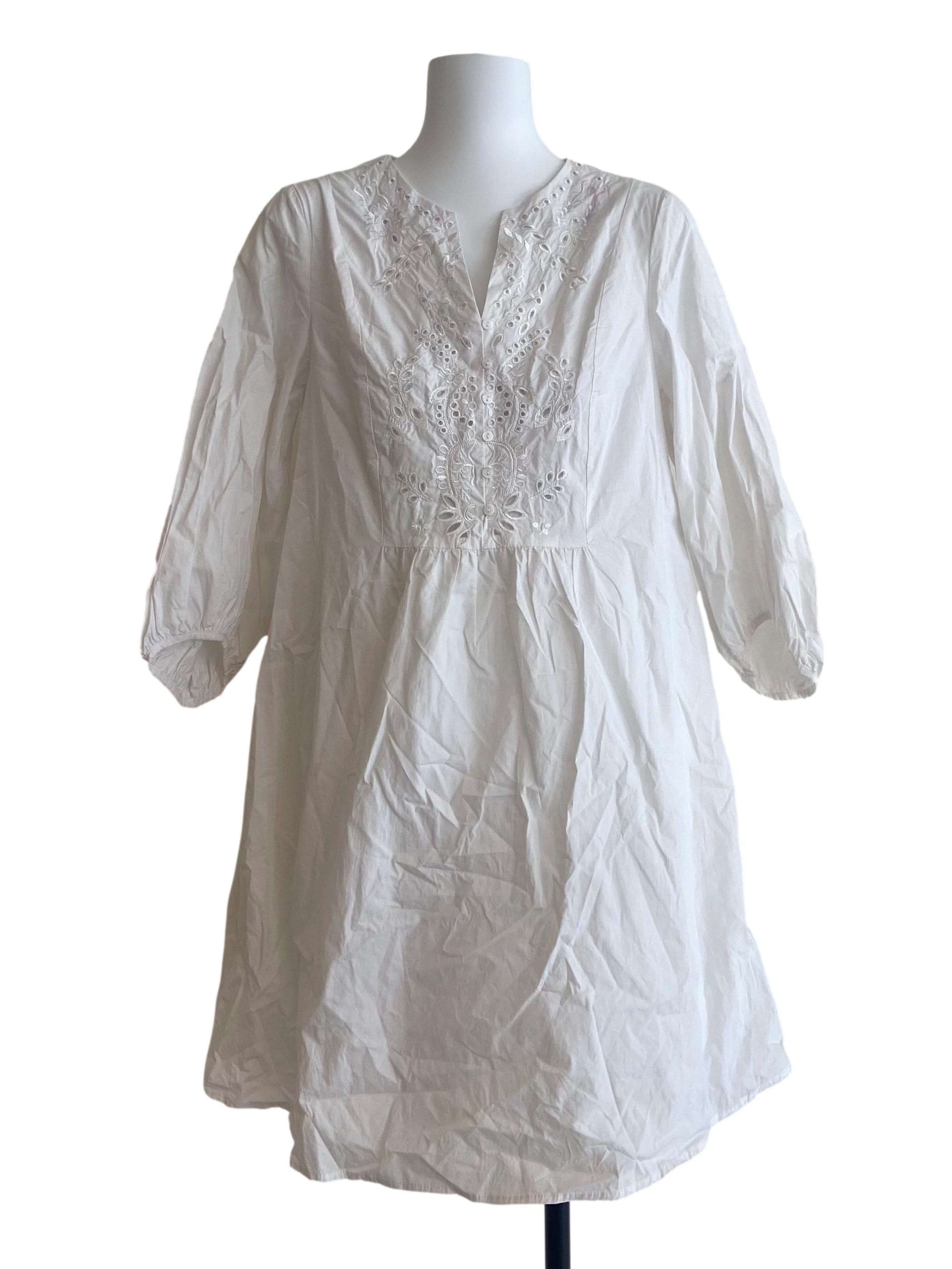 White Embroidery V-Neck Dress