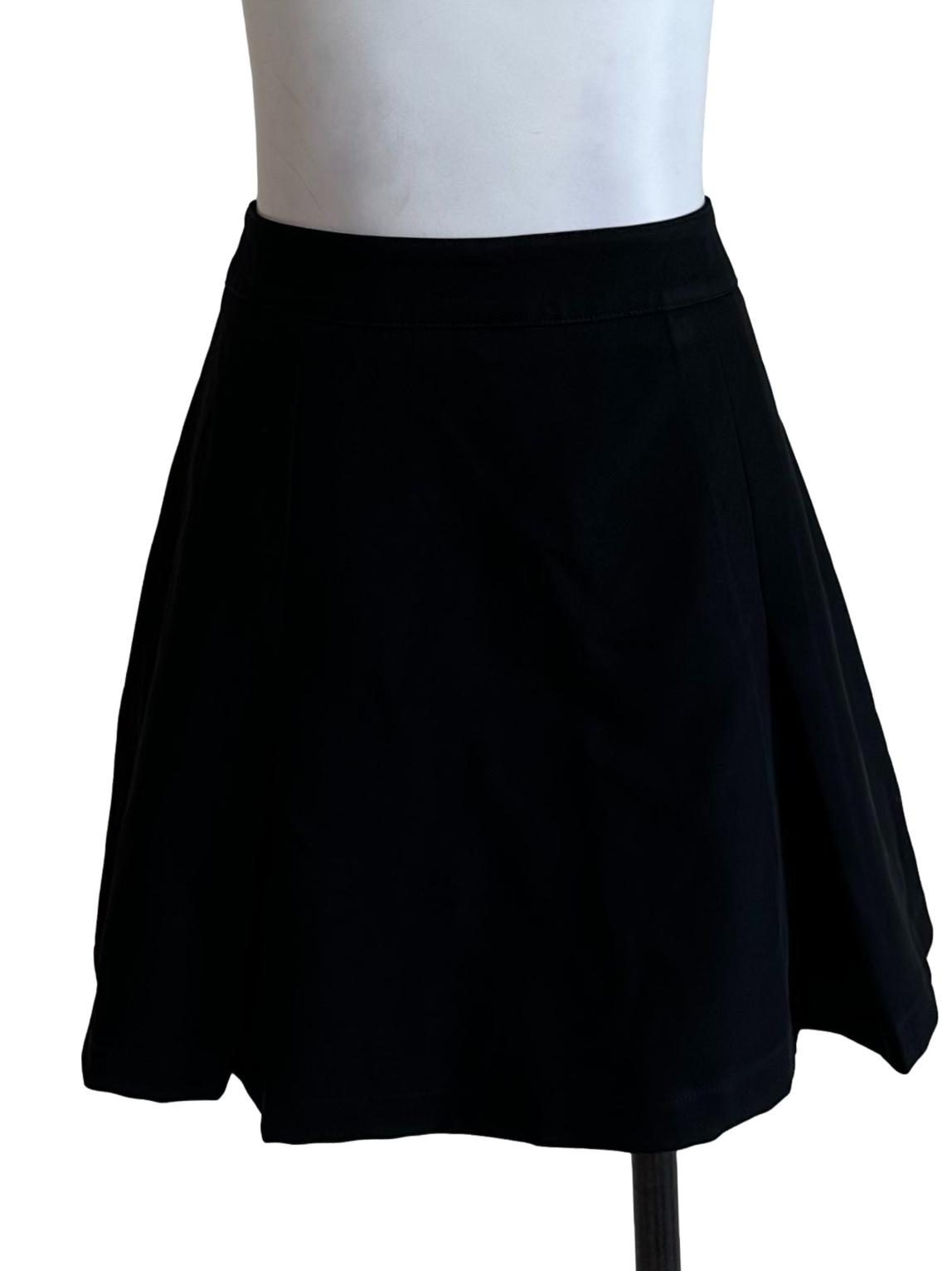 Raven Black Box Pleated Skorts