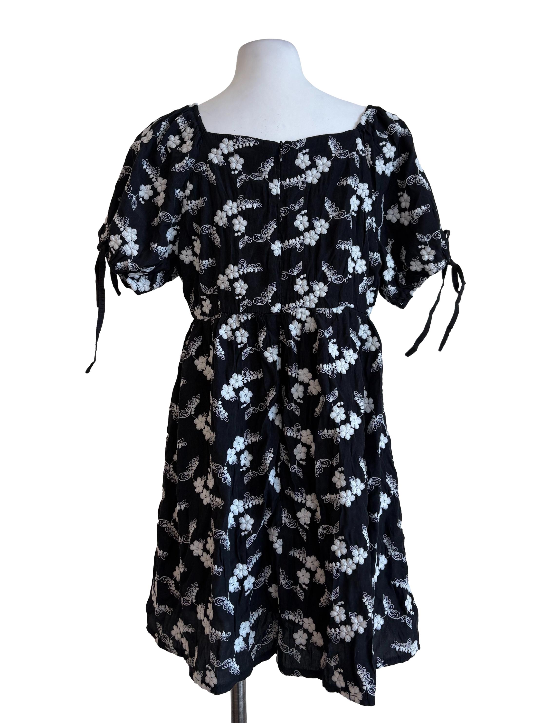 Black Floral Embroidered Puffed Sleeves Dress
