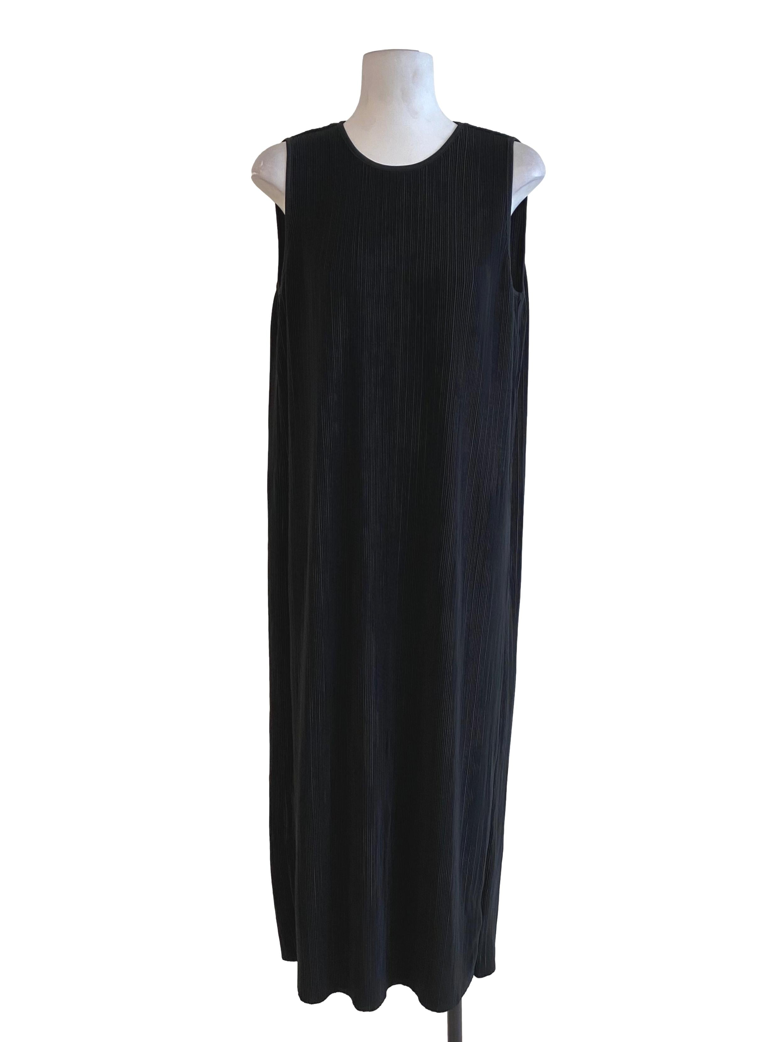 Jade Black Wrinkle Sleeveless Long Dress