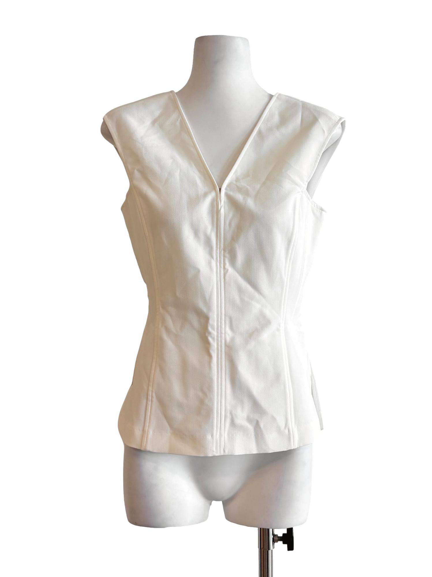 Pearl White V-Neck Sleeveless Blouse LB