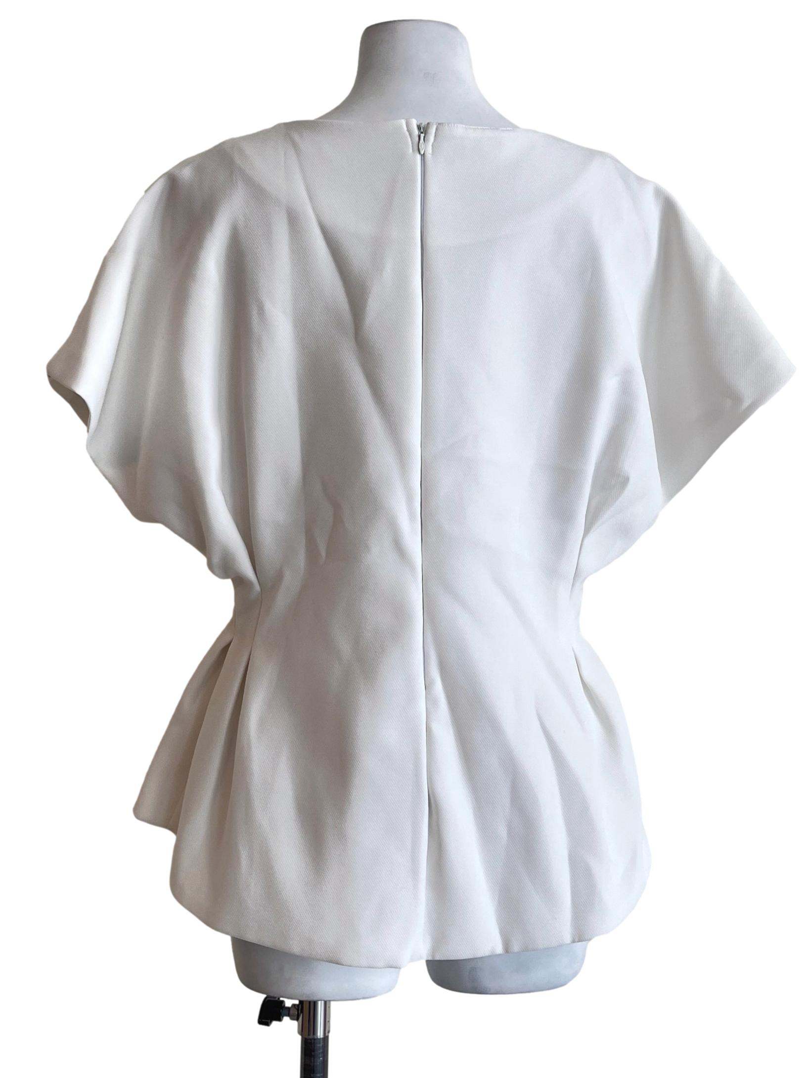 Daisy White V-Neck Ribbed Top