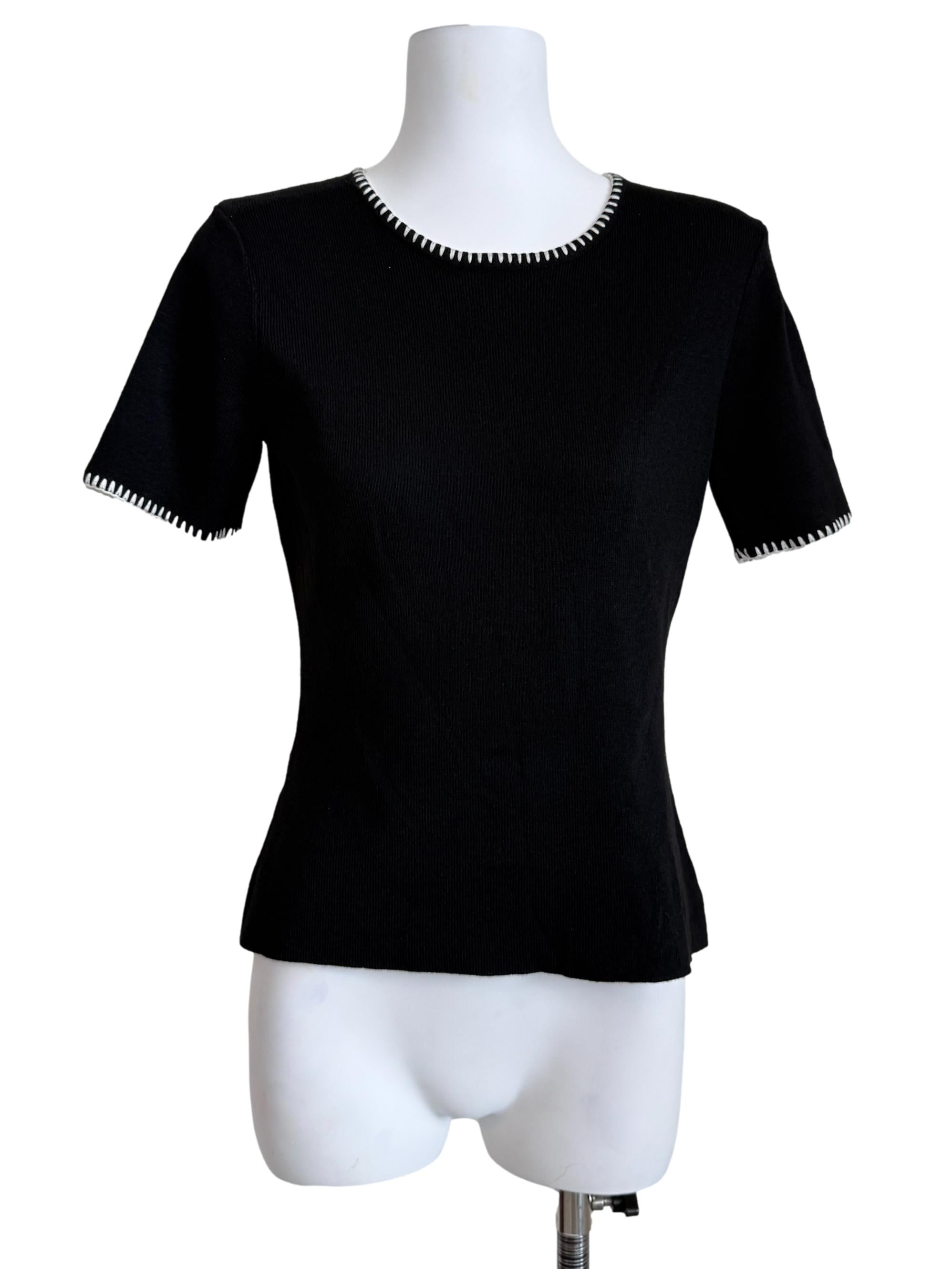 Black Round Neck Knit Top