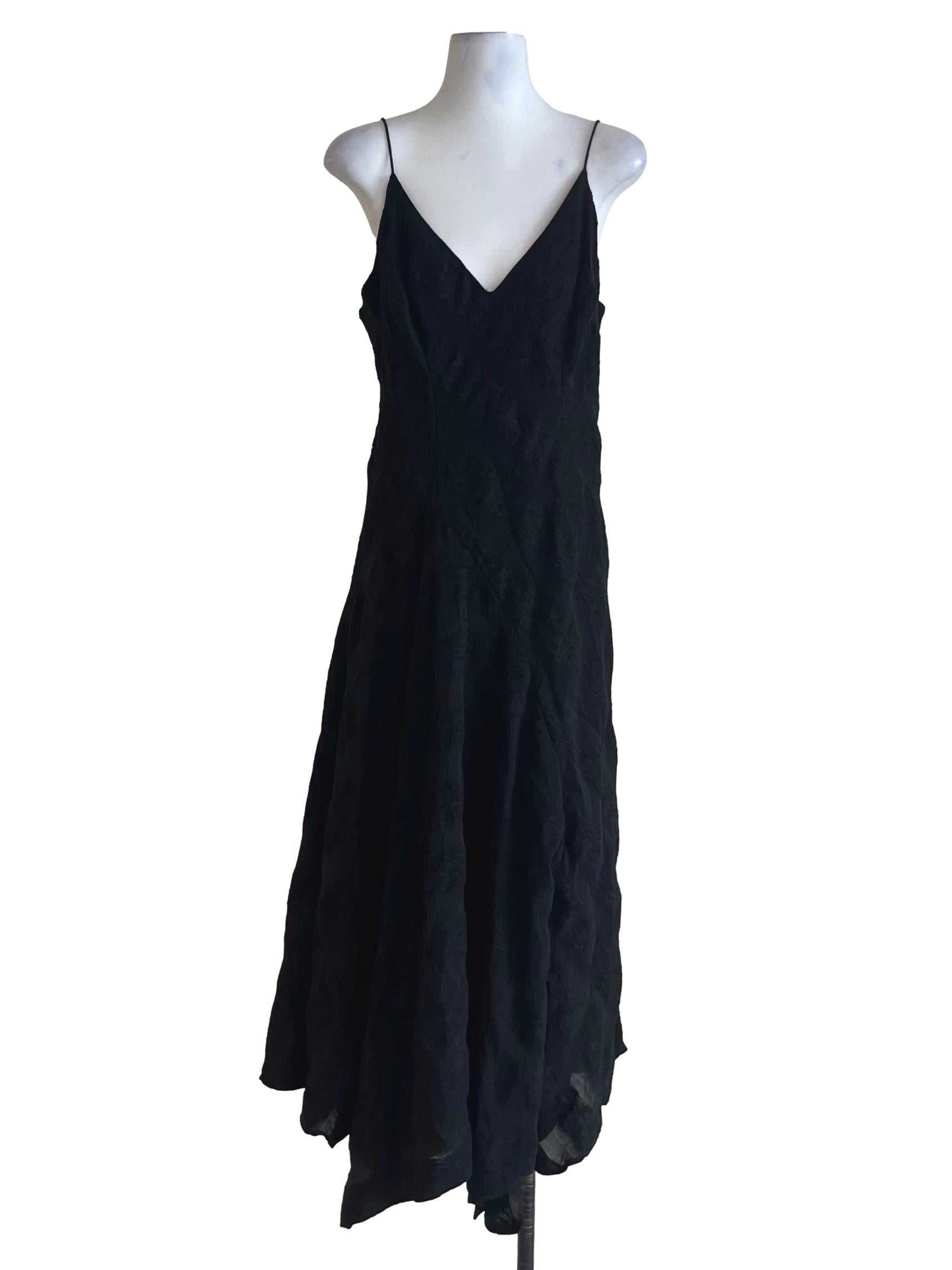 Black V-Neck Sheath Dress