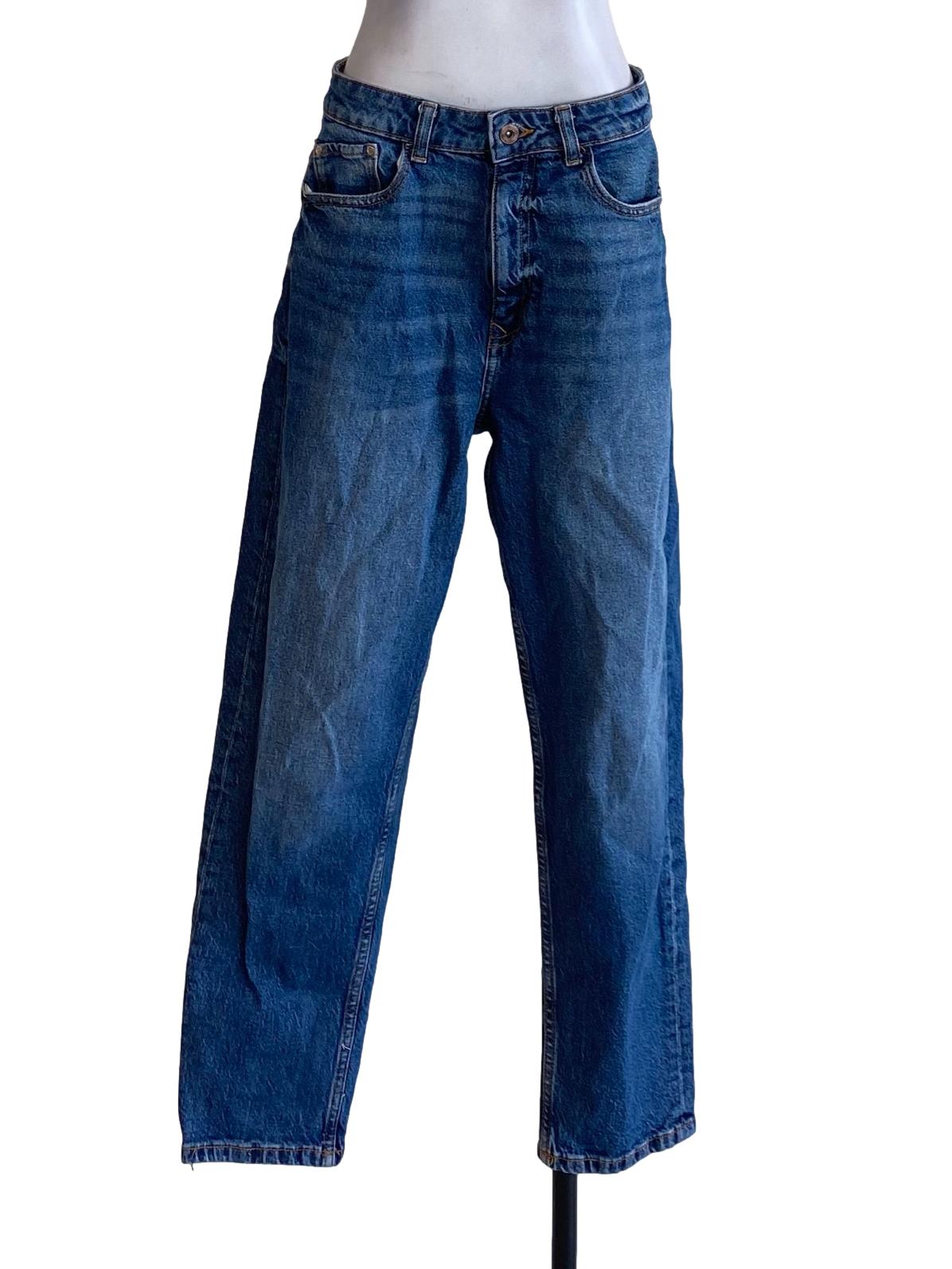 Denim Blue Buttoned Waist Straight Jeans