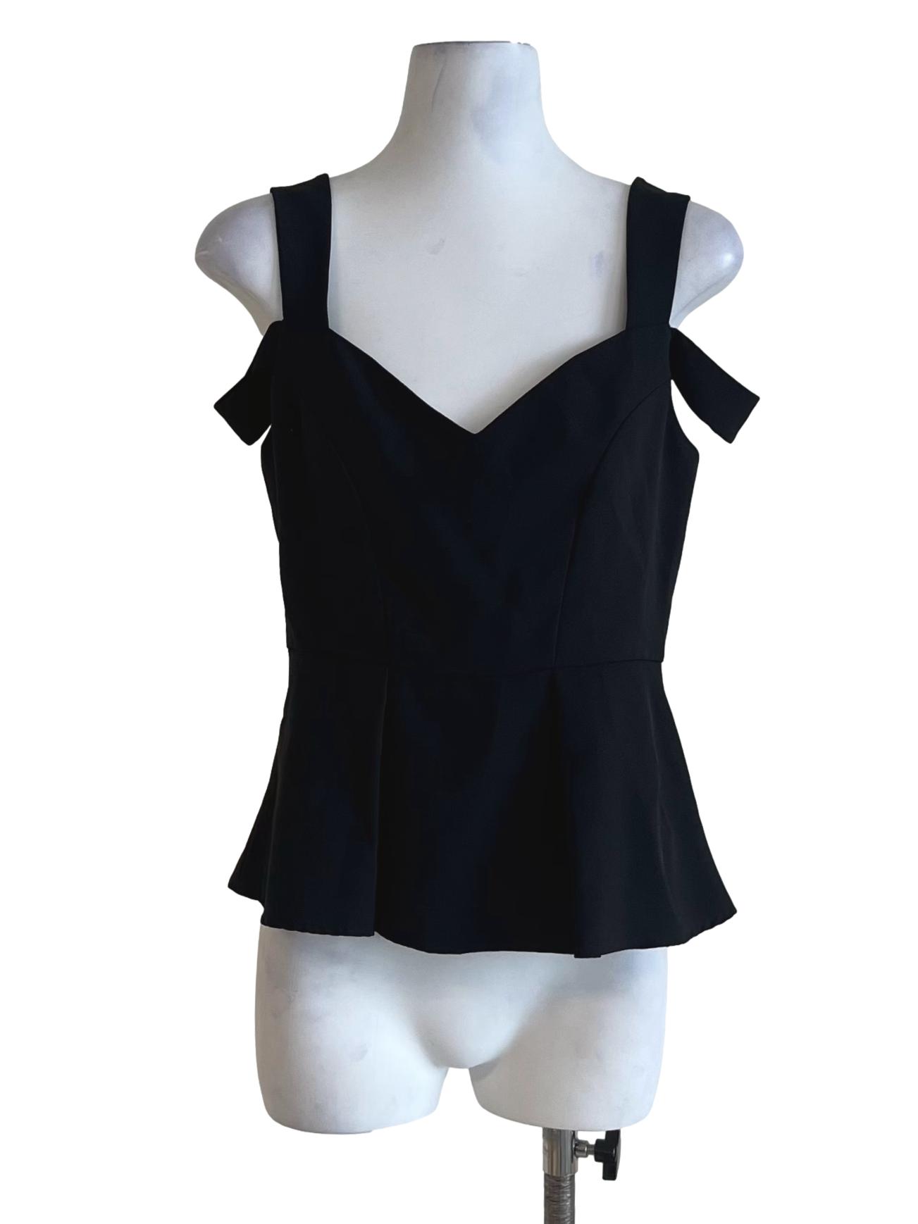 Black Sweetheart Neckline Sleeveless Top