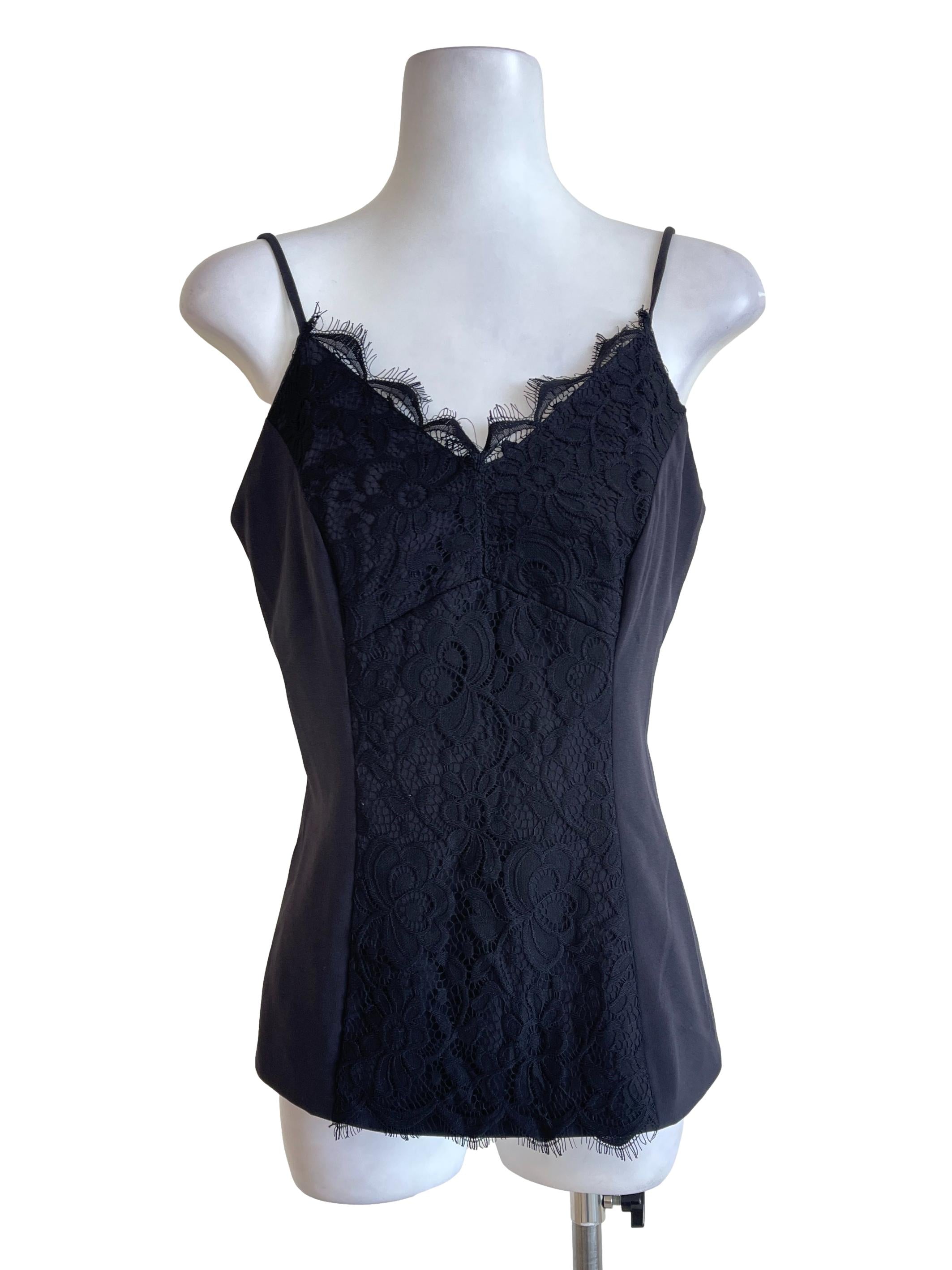 Black Flower Lace Half Tops