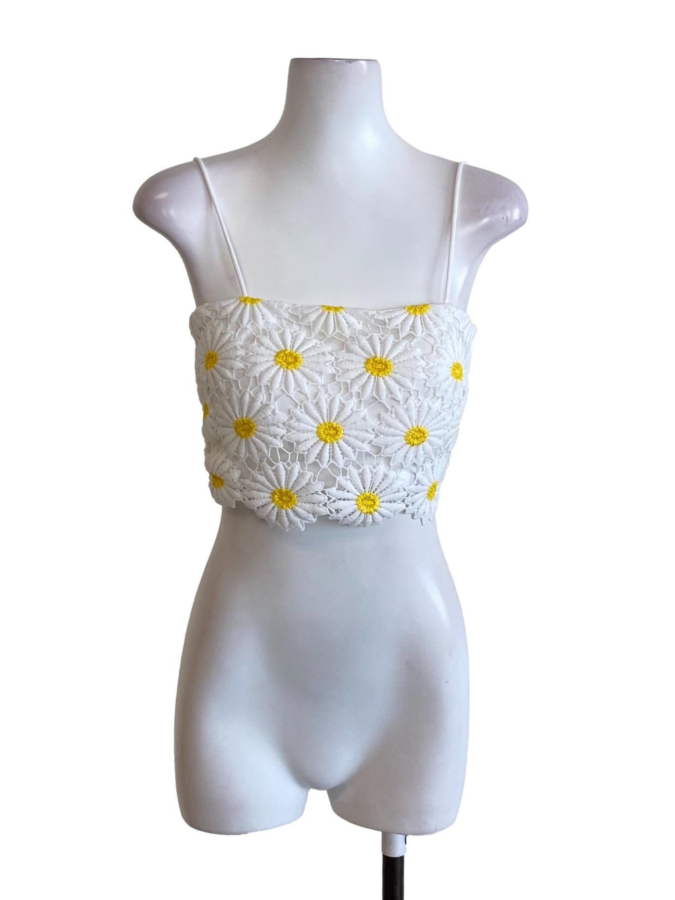 Chalk White Daisies Spaghetti Strap Cropped Top