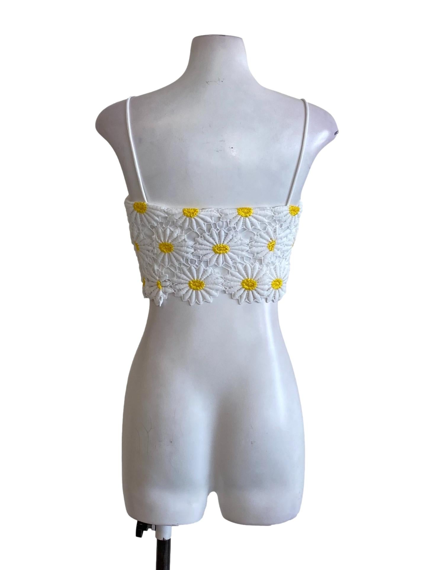Chalk White Daisies Spaghetti Strap Cropped Top