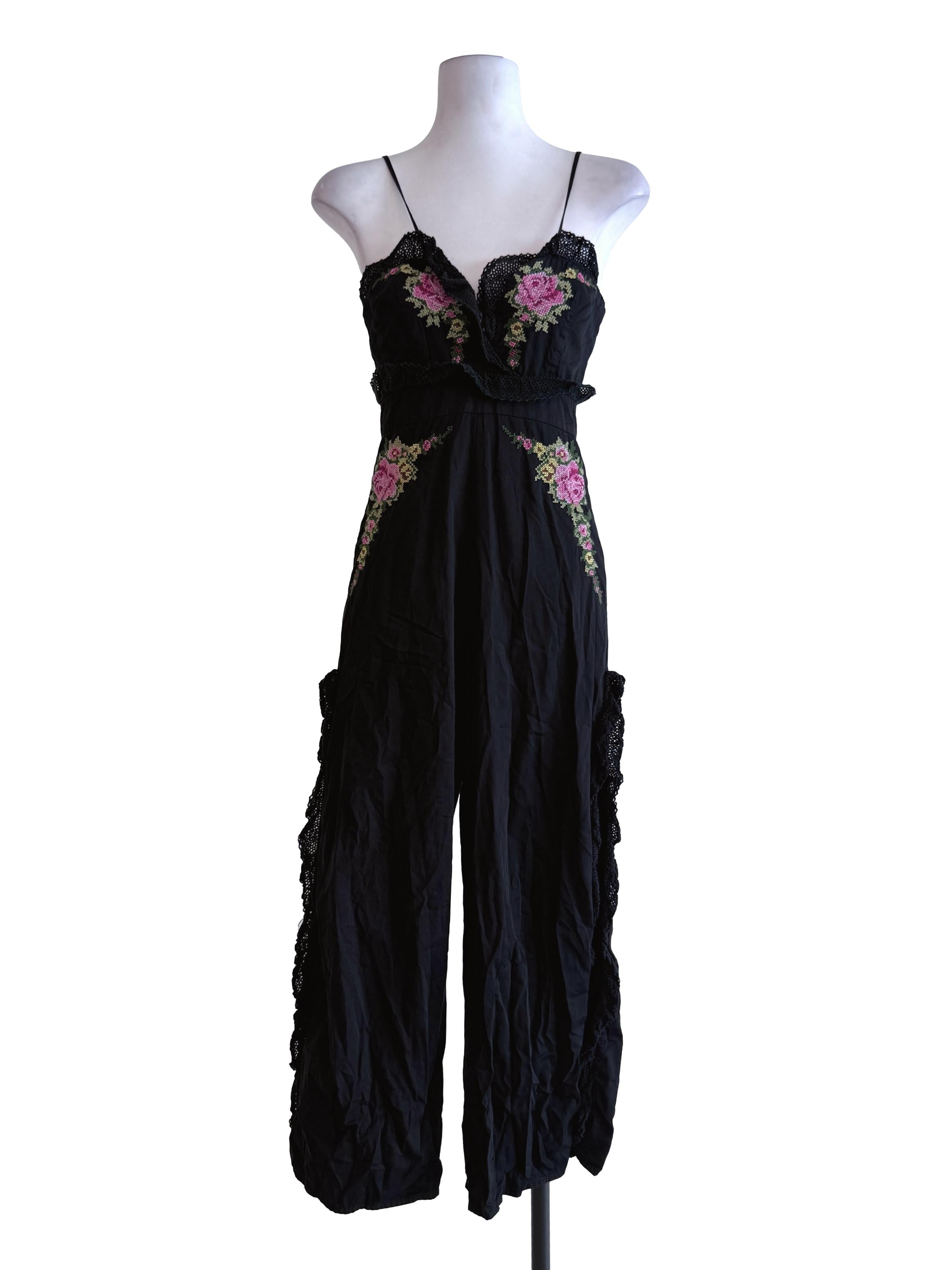Black Jumpsuits With Floral Embroidery