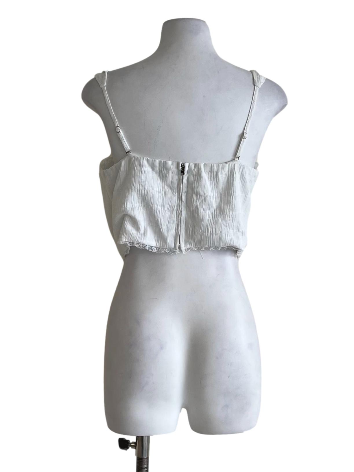 White Sweetheart Neckline Sleeveless Top