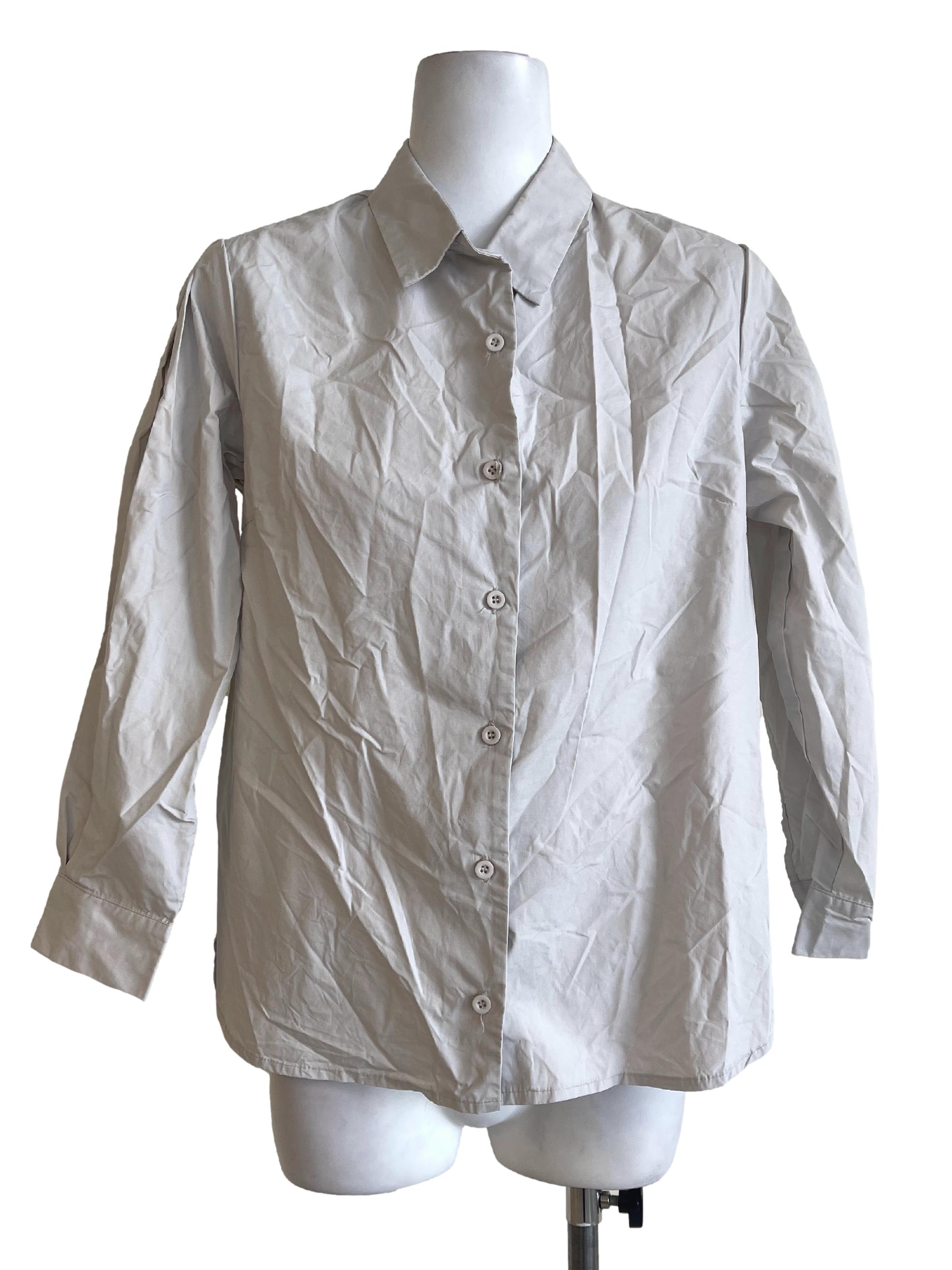 Light Gray Button Down Tops