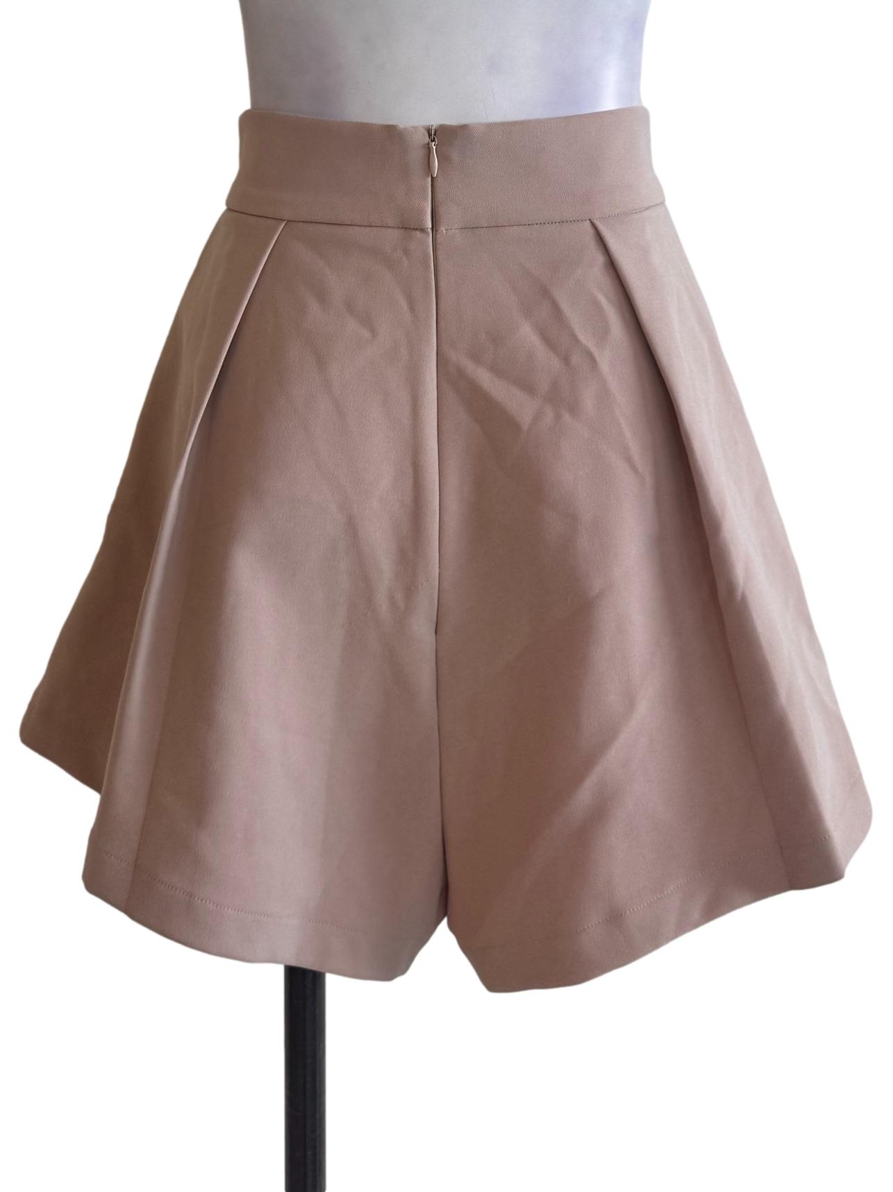Latte Shorts