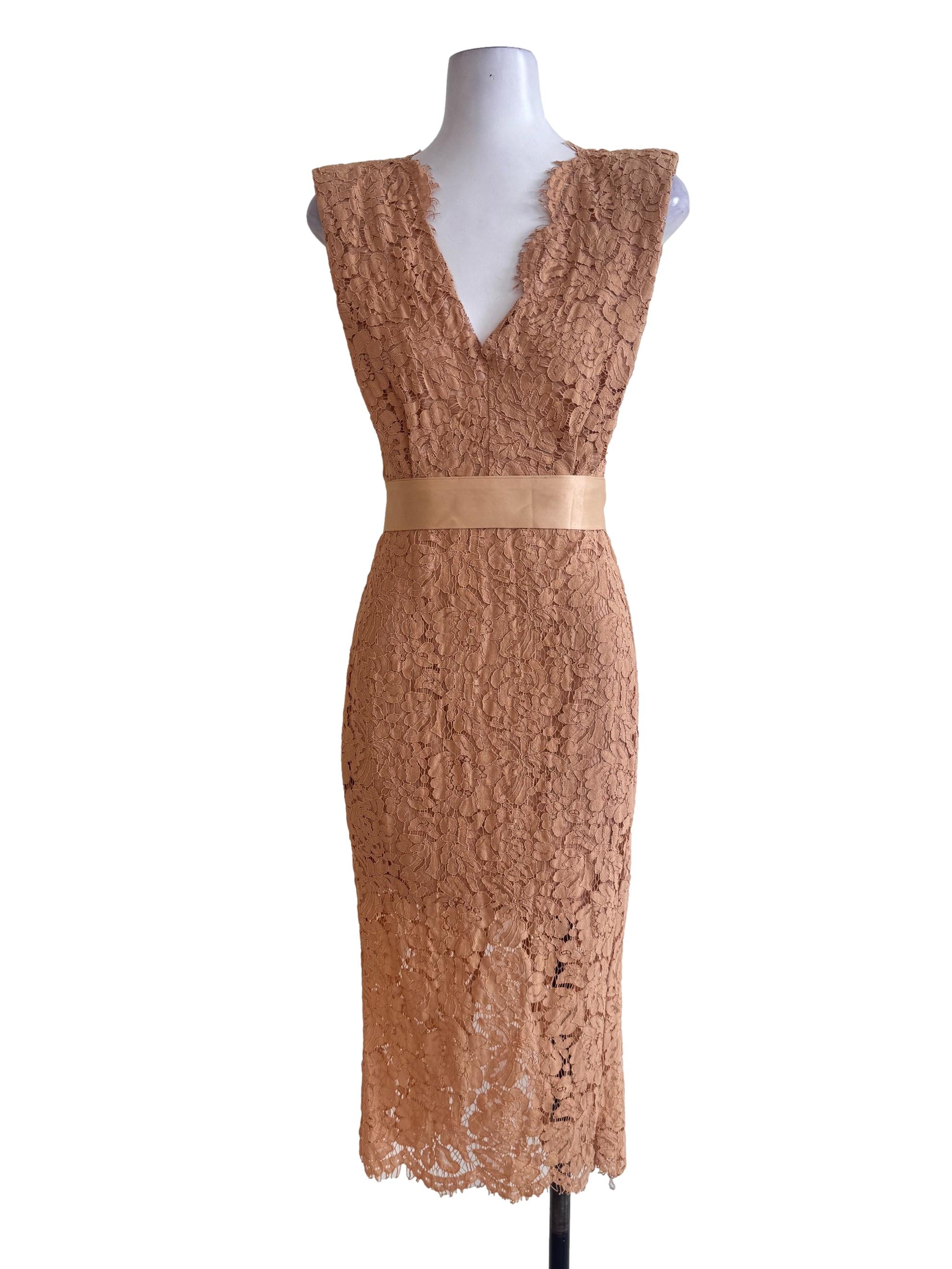 Brown Laced Sleeveless Dress