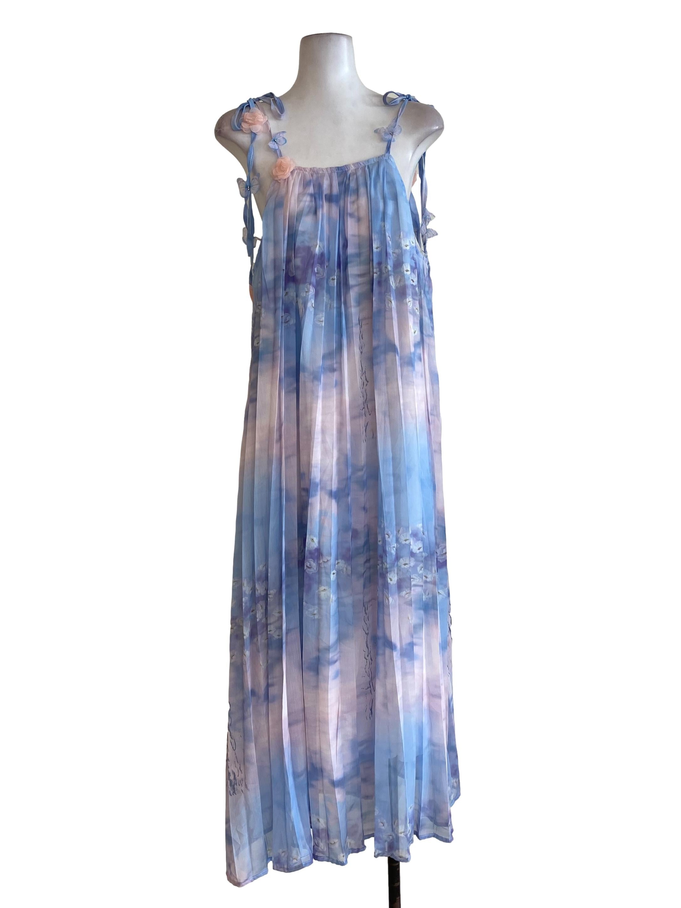Blue Floral Gradient Pleated Dress