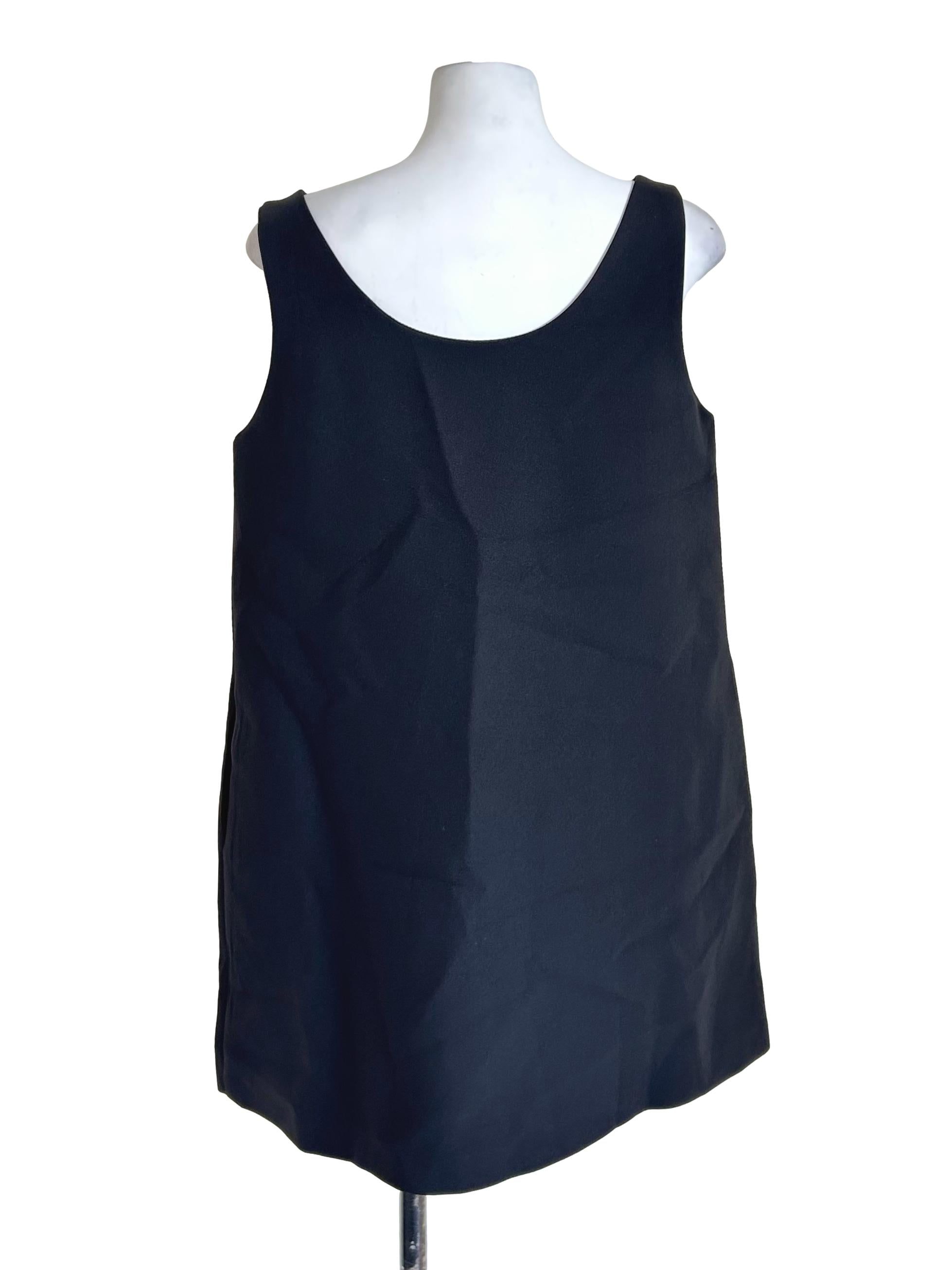 Black U Neck Shift Dress
