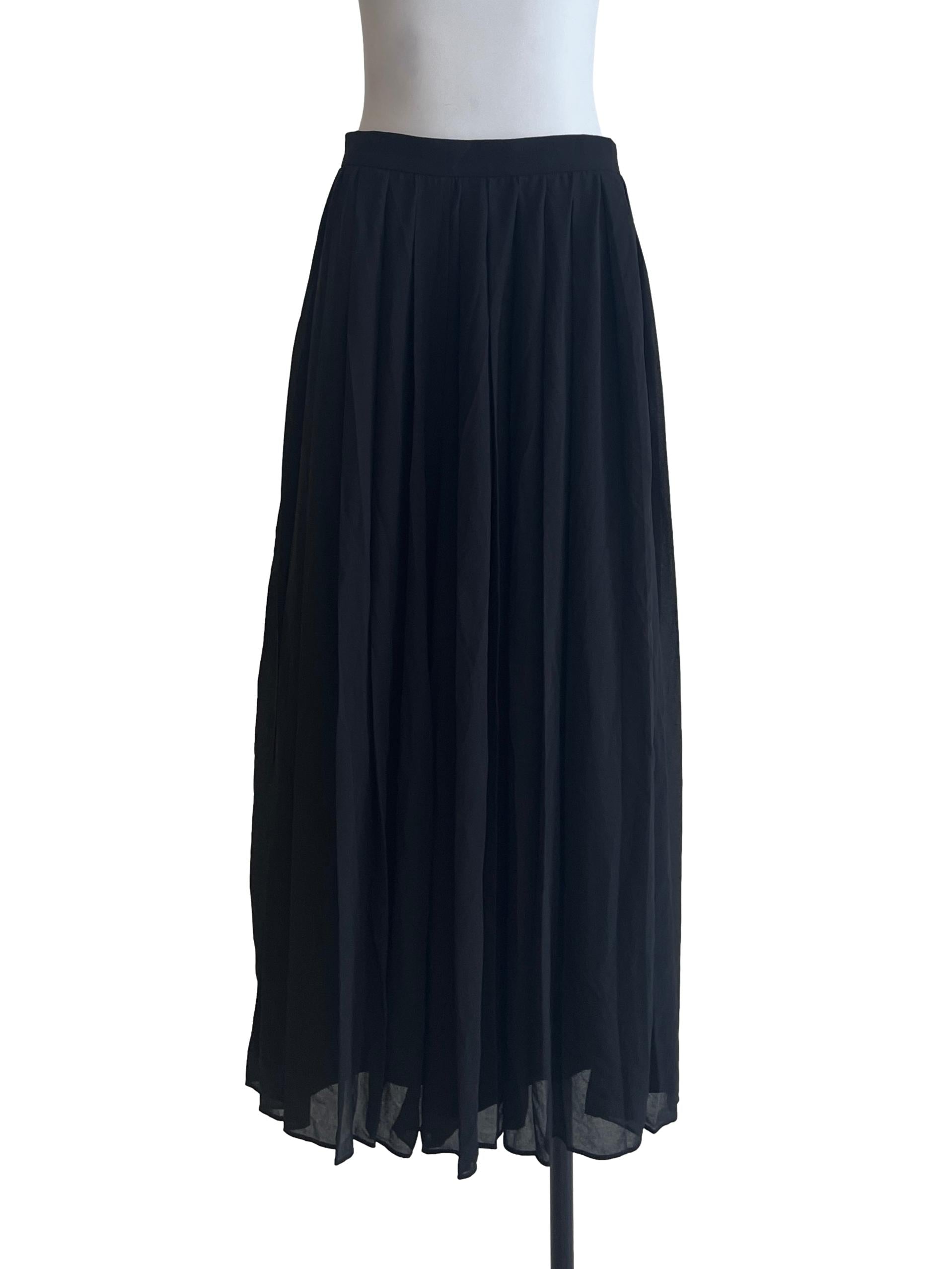 Pitch Black Pleated Pants