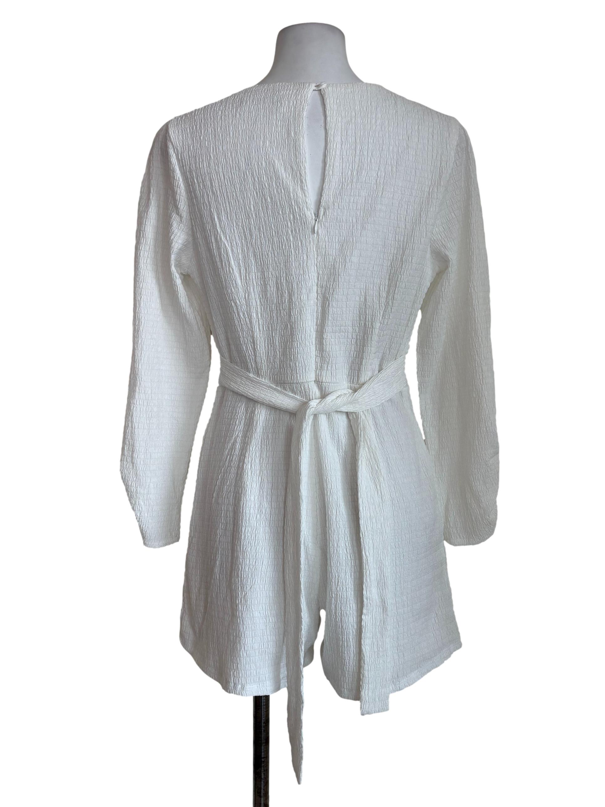White Crinkle Long Sleeves Rompers