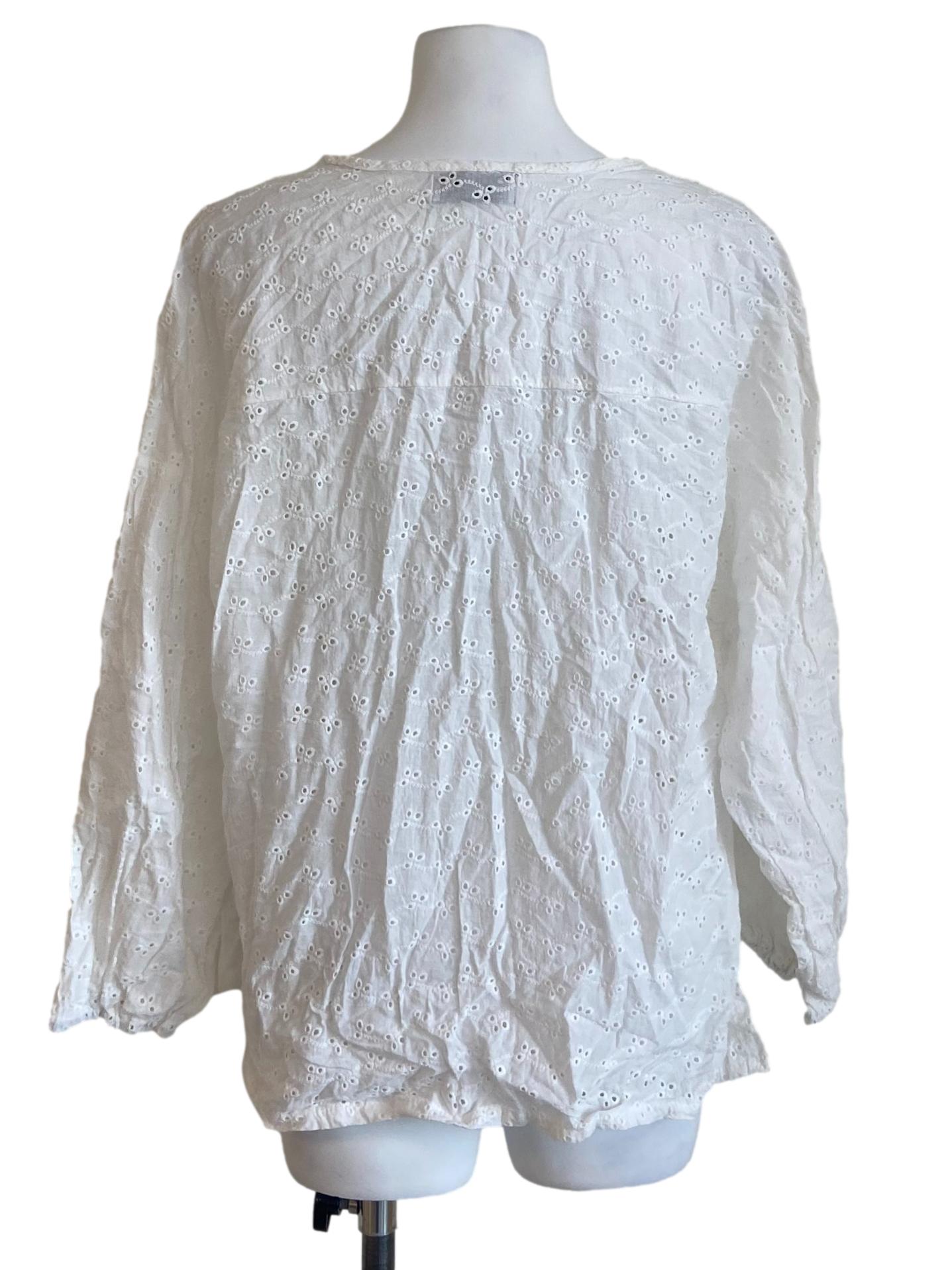White Floral Button Down Embroidery Blouse