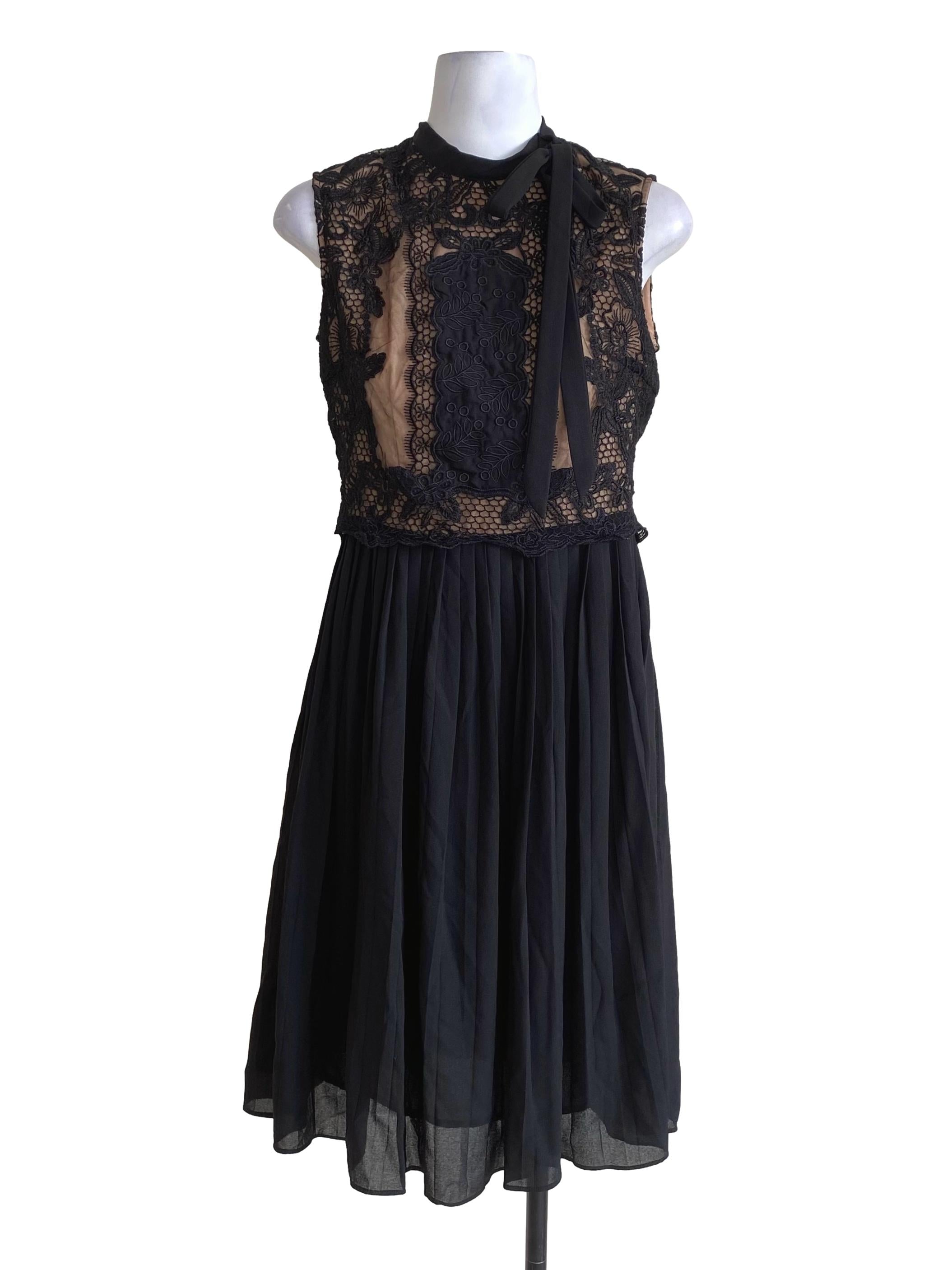 Jade Black Lace Pattern Sleeveless Dress