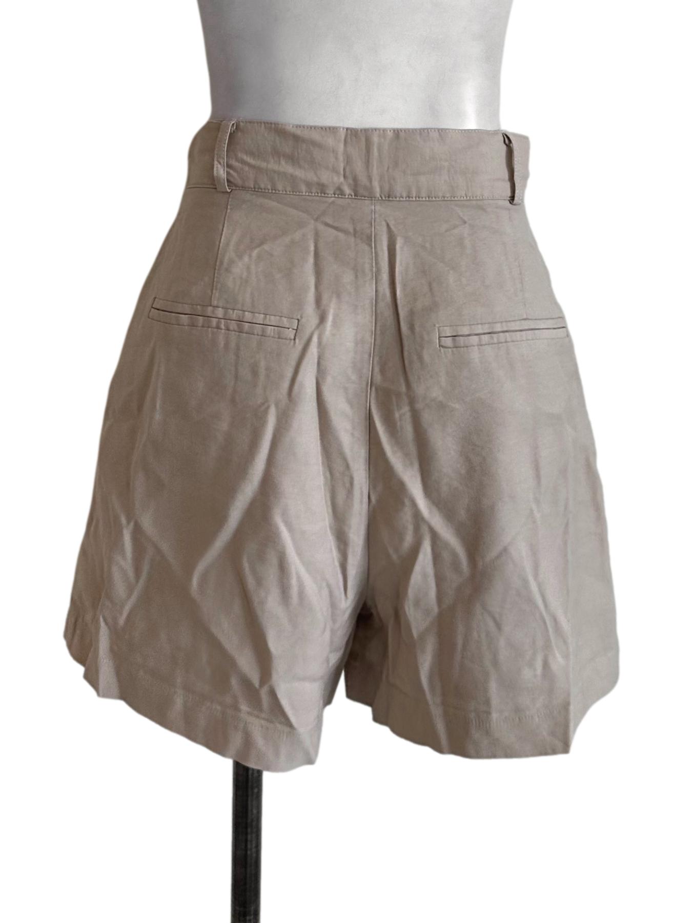 Sand Beige Button Shorts TTR