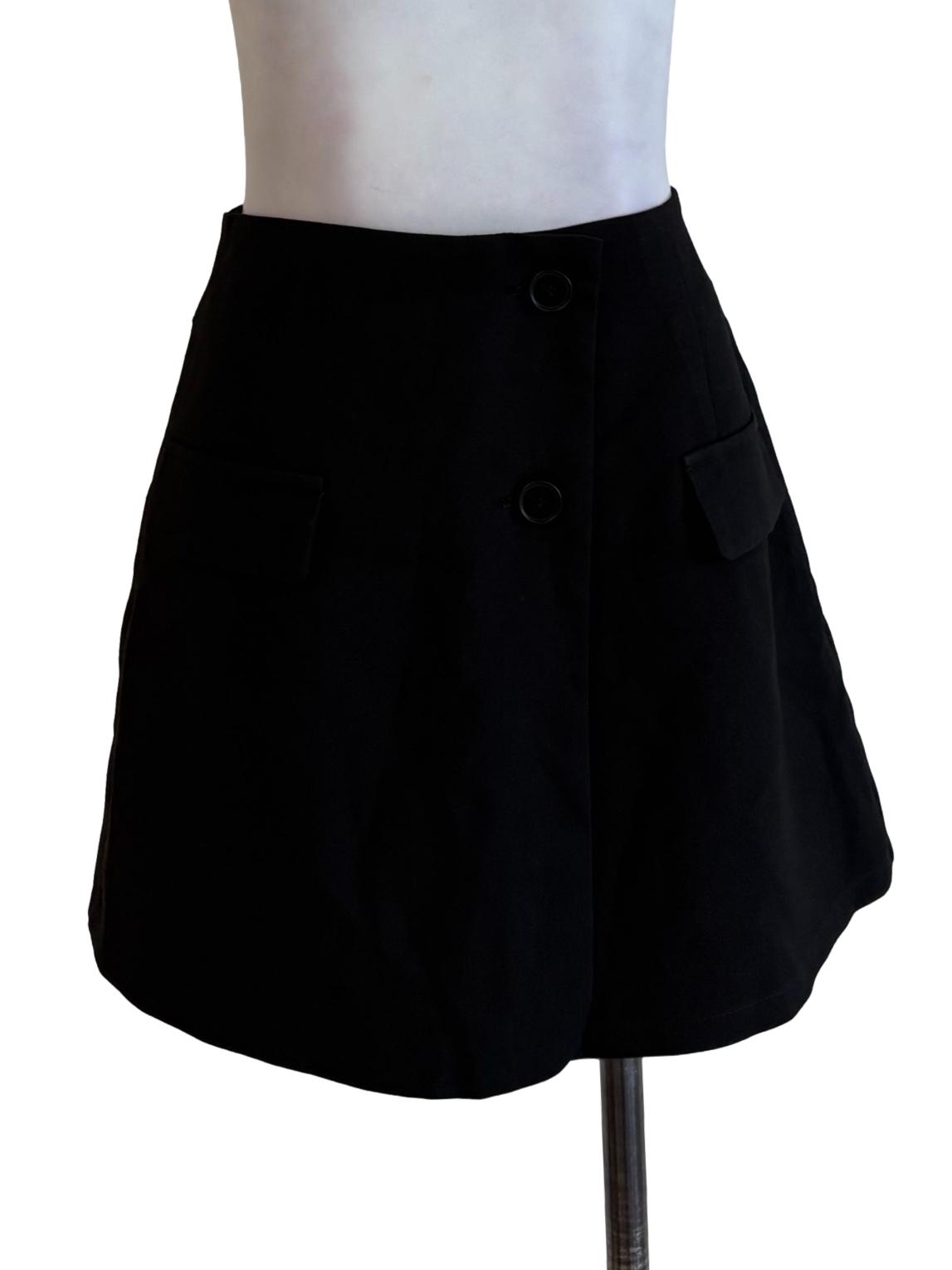 Black Buttoned Skorts