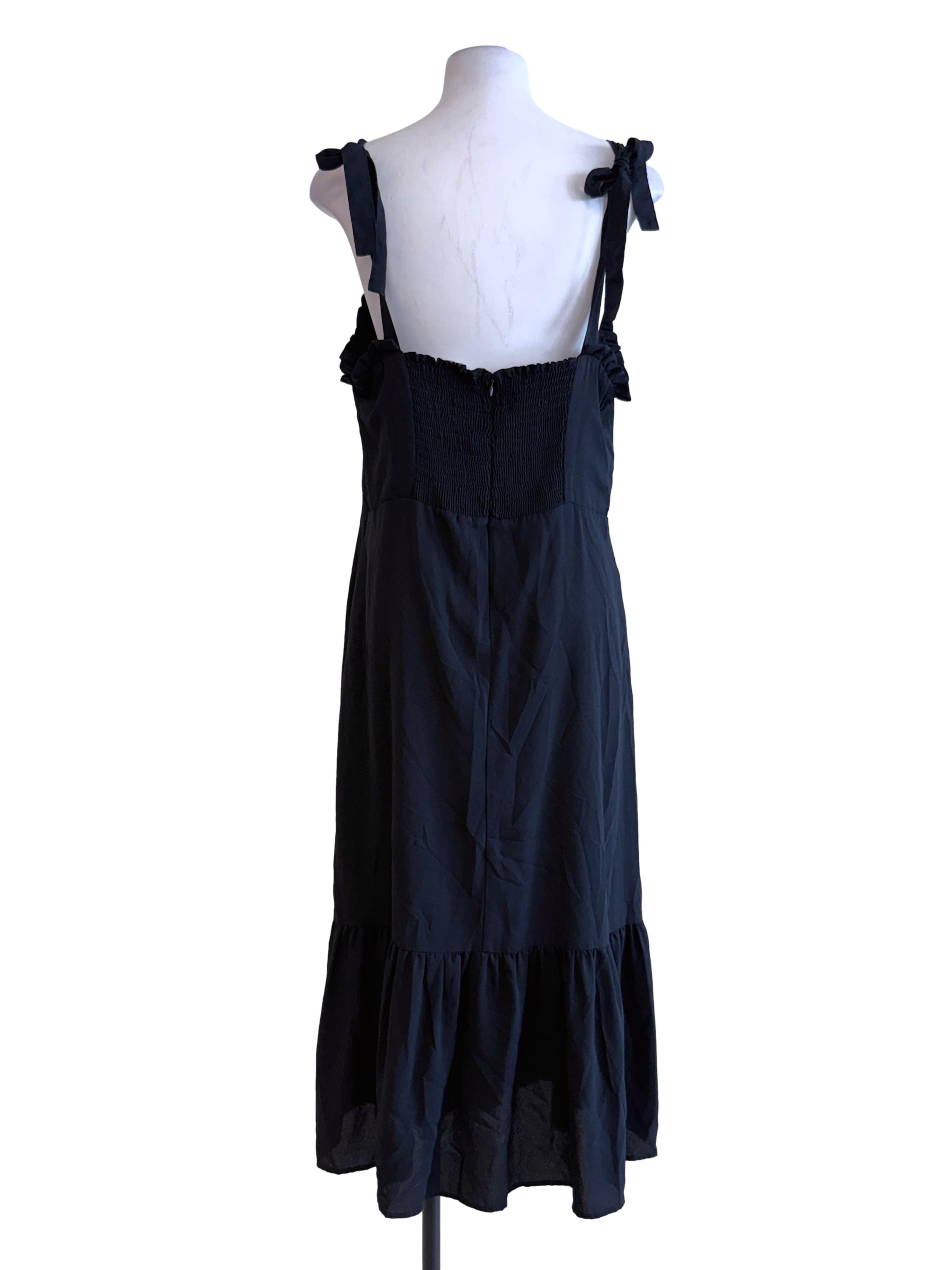 Black Plain Sleeveless Dress